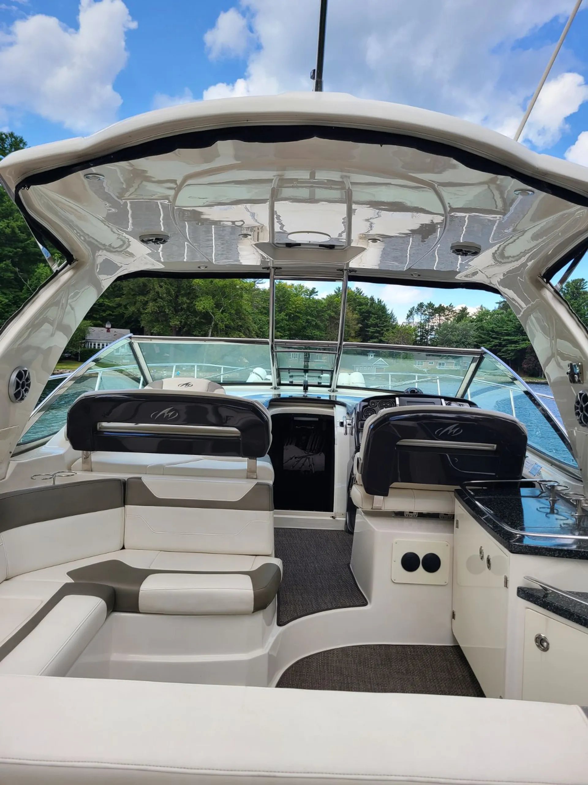 41' Luxury yacht on Winnipesaukee 