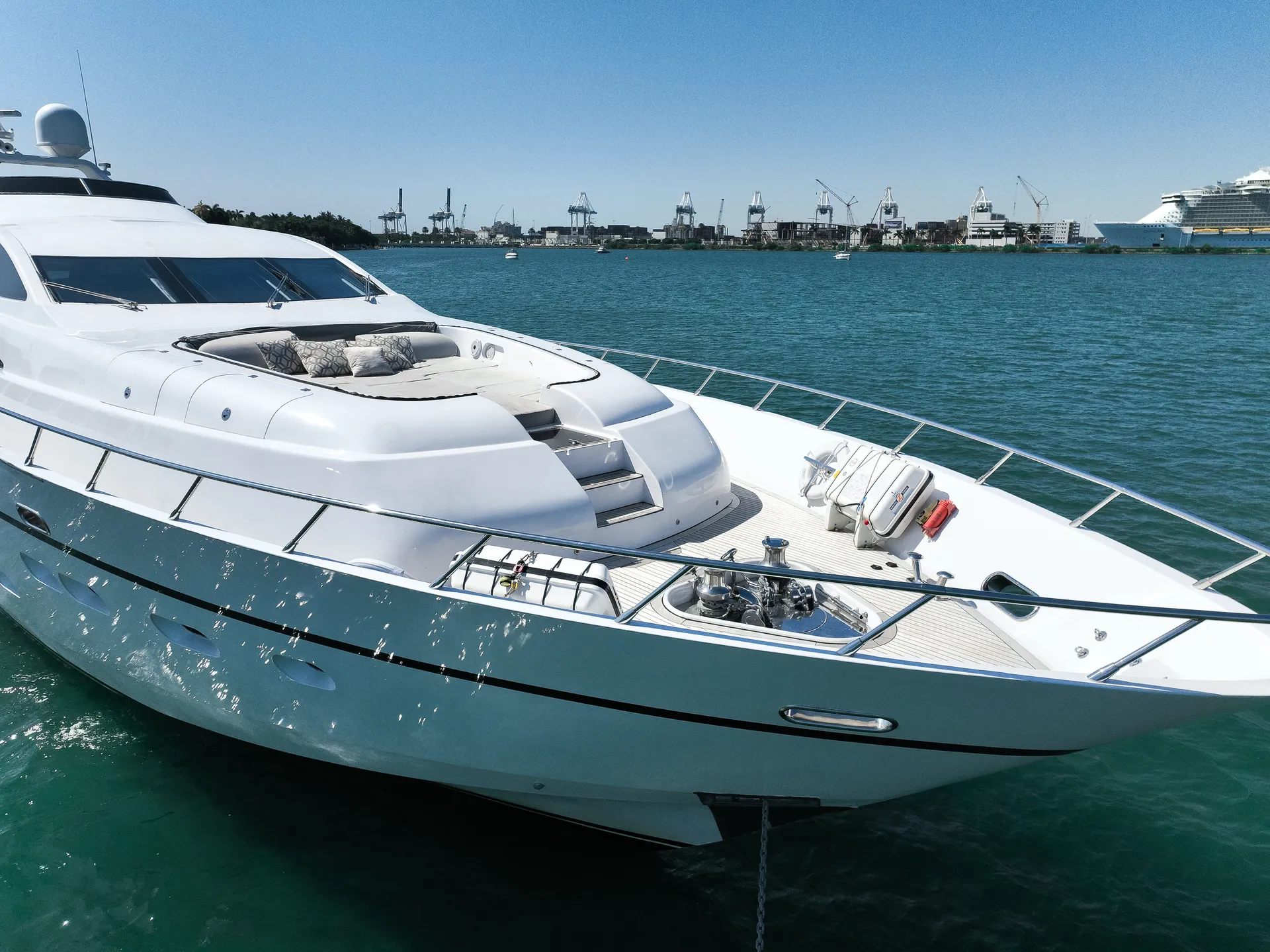 105' Leopard includes tip and water toys