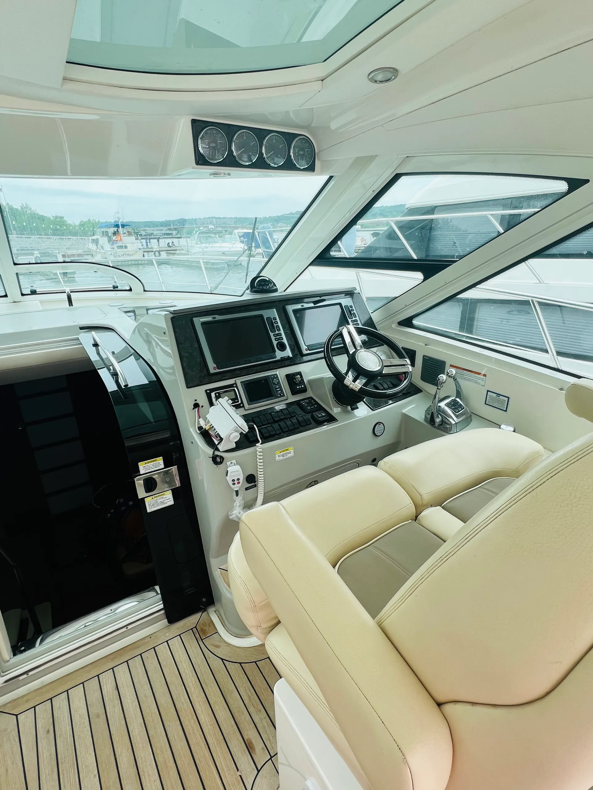 50'  Sea Ray Luxury sport Yacht