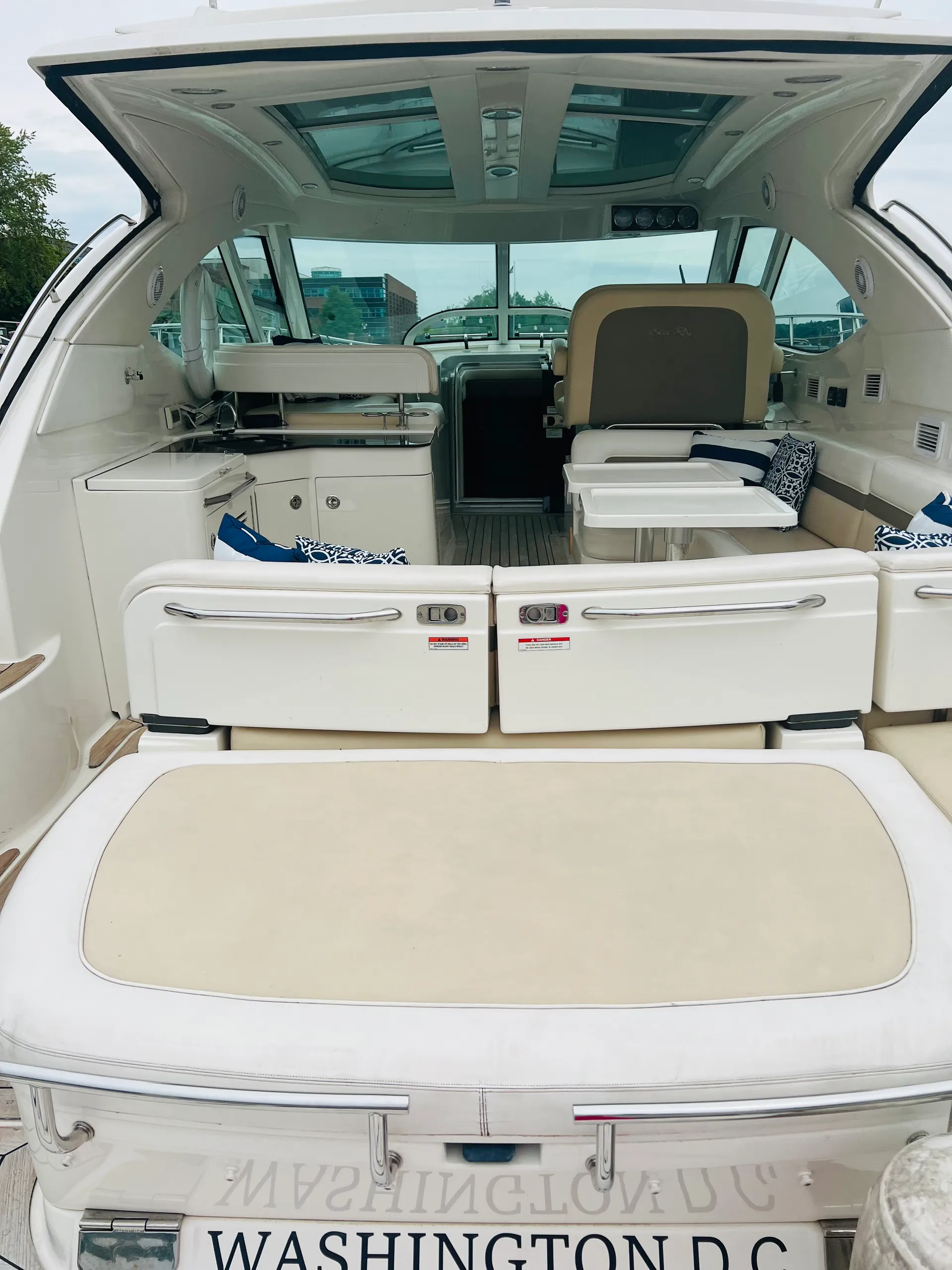50'  Sea Ray Luxury sport Yacht