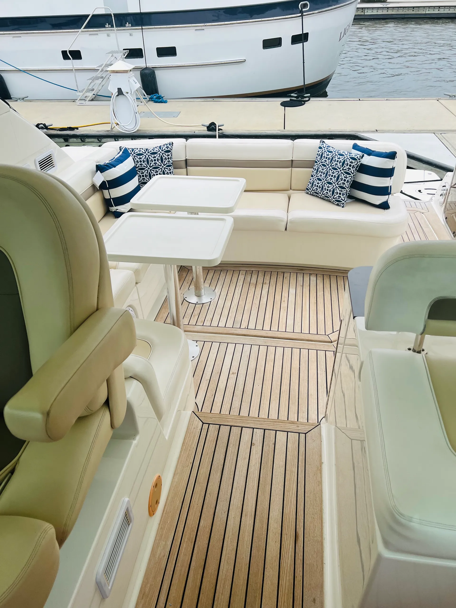 50'  Sea Ray Luxury sport Yacht