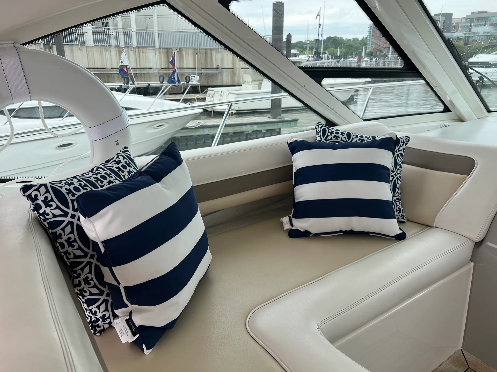 50'  Sea Ray Luxury sport Yacht
