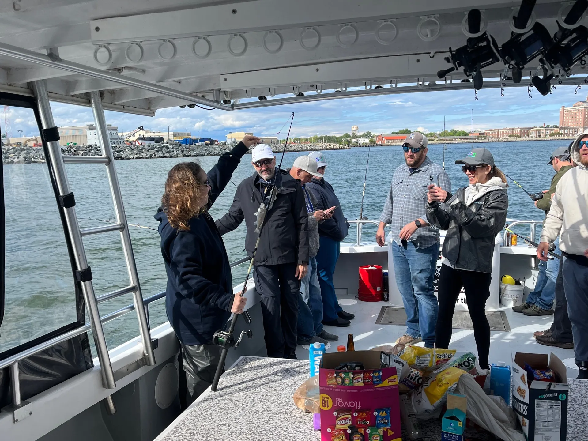 Sightseeing/fishing on the Chesapeake Bay - INCLUDES FUEL & FISH GEAR!