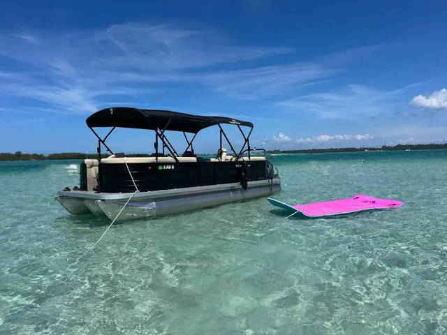 Rent a VERANDA pontoon in Sarasota, FL near me