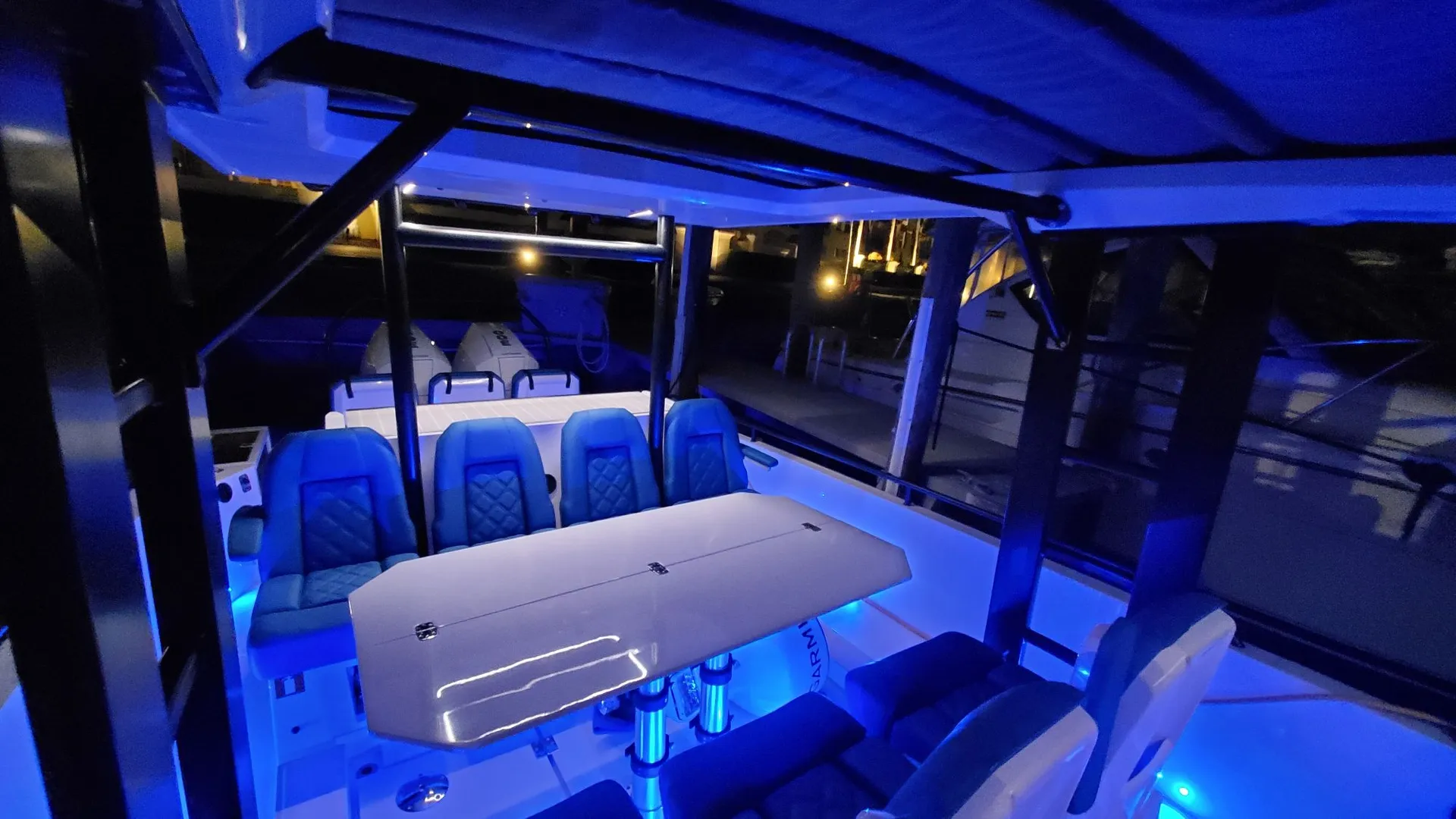 Luxury Axopar 37 Sun Top up to 13 guests! Restroom on board!