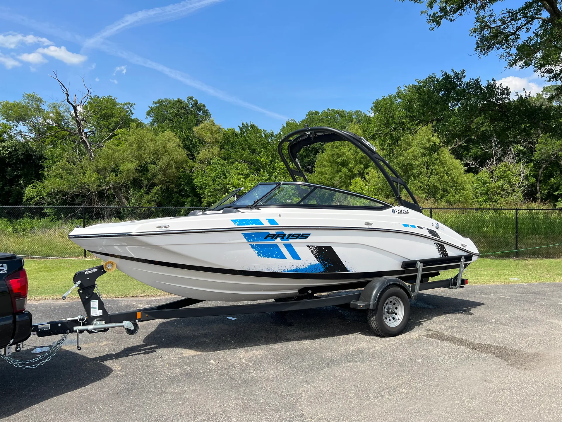 2022 Yamaha AR195 at Joe Pool Lake