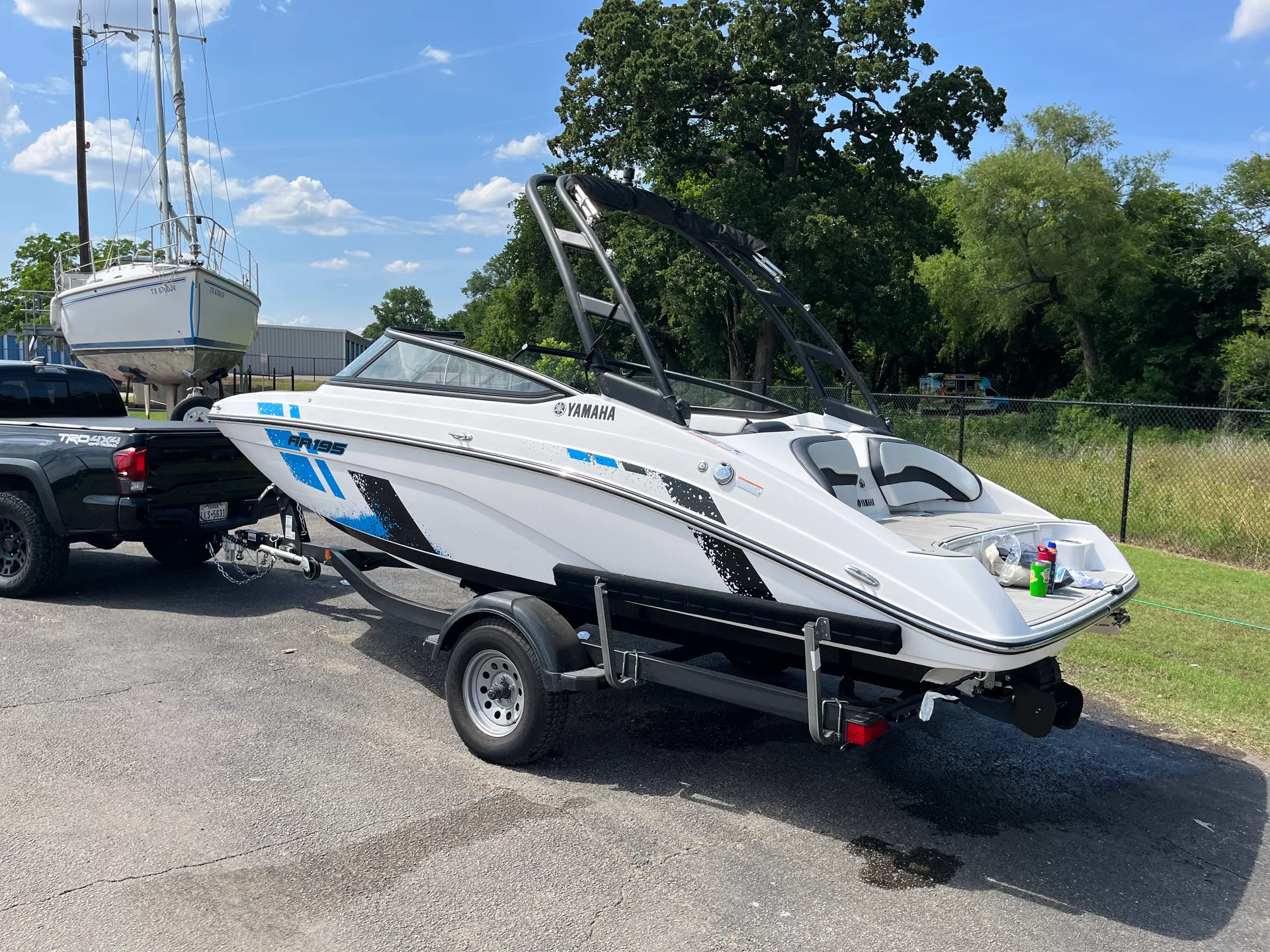 2022 Yamaha AR195 at Joe Pool Lake