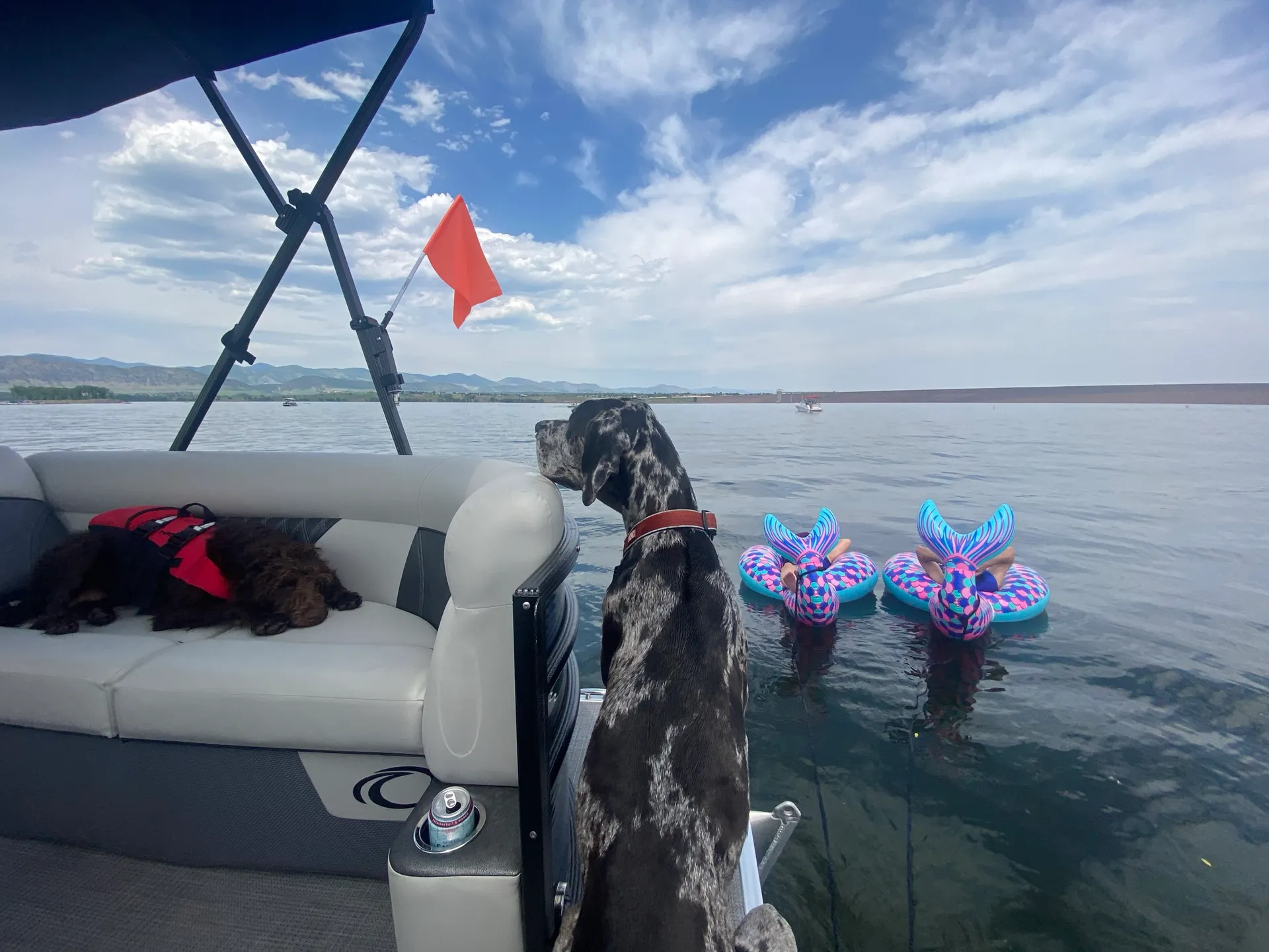 Enjoy summer on the water in style!