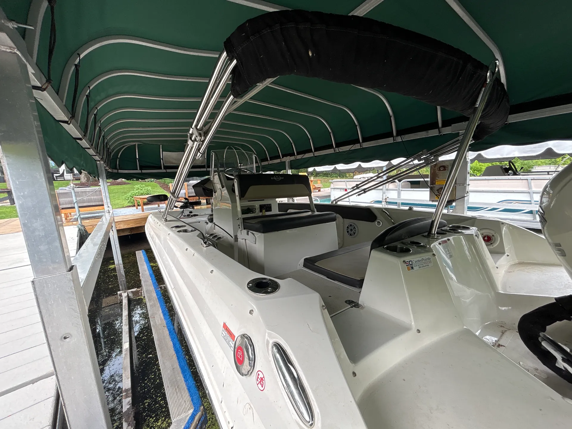 STINGRAY BOATS 186CC in Delafield, WI — photo 2