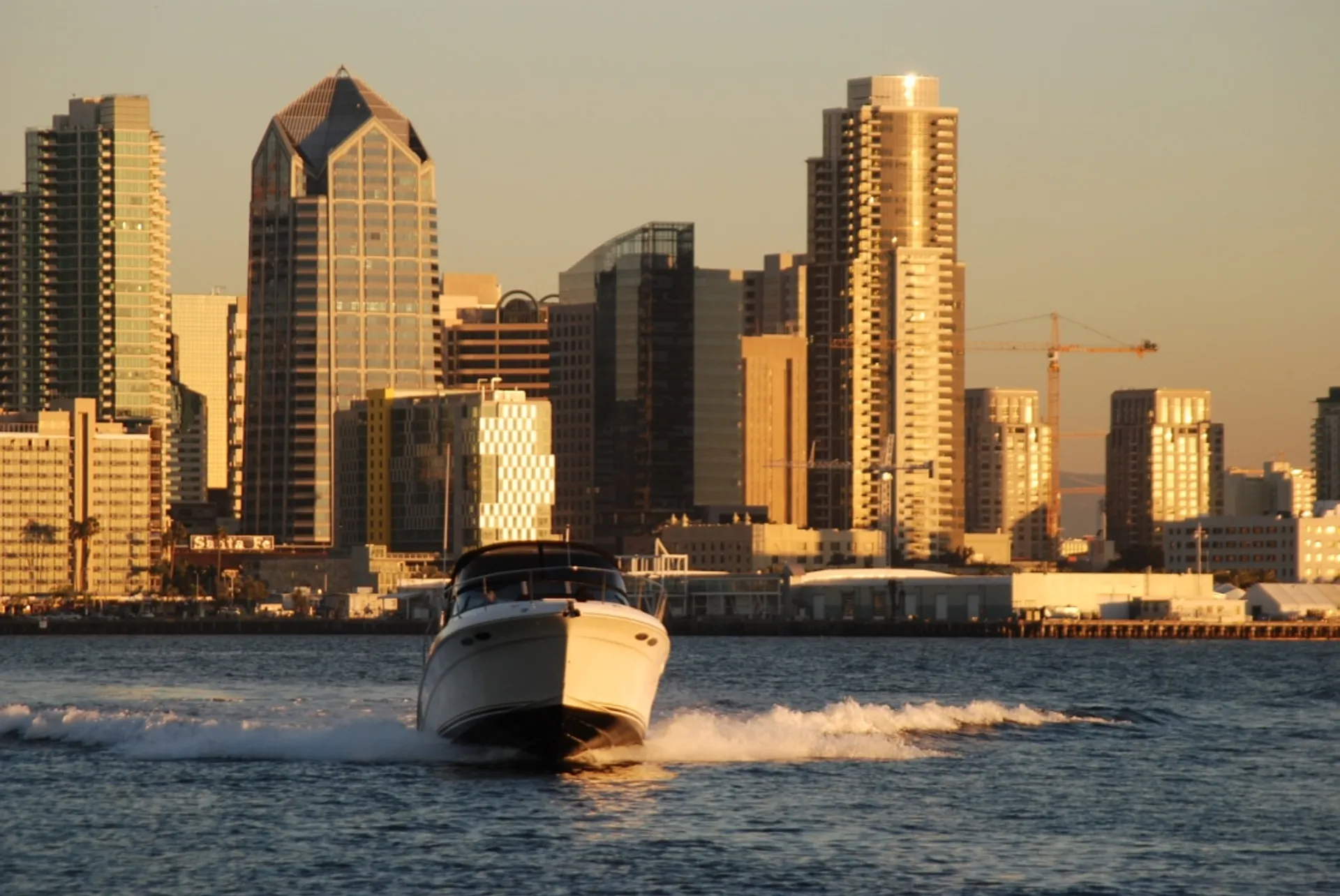 8 Passenger Private Yacht Party Cruises w/ Captain in San Diego Bay