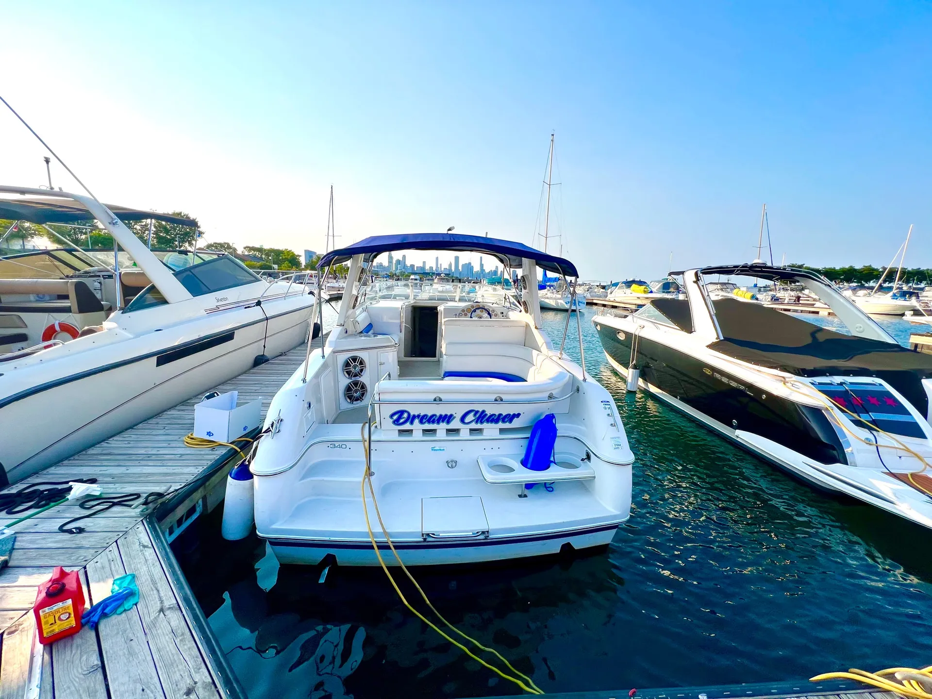 34ft of EXCITEMENT "Dream Chaser" Luxury Yacht 