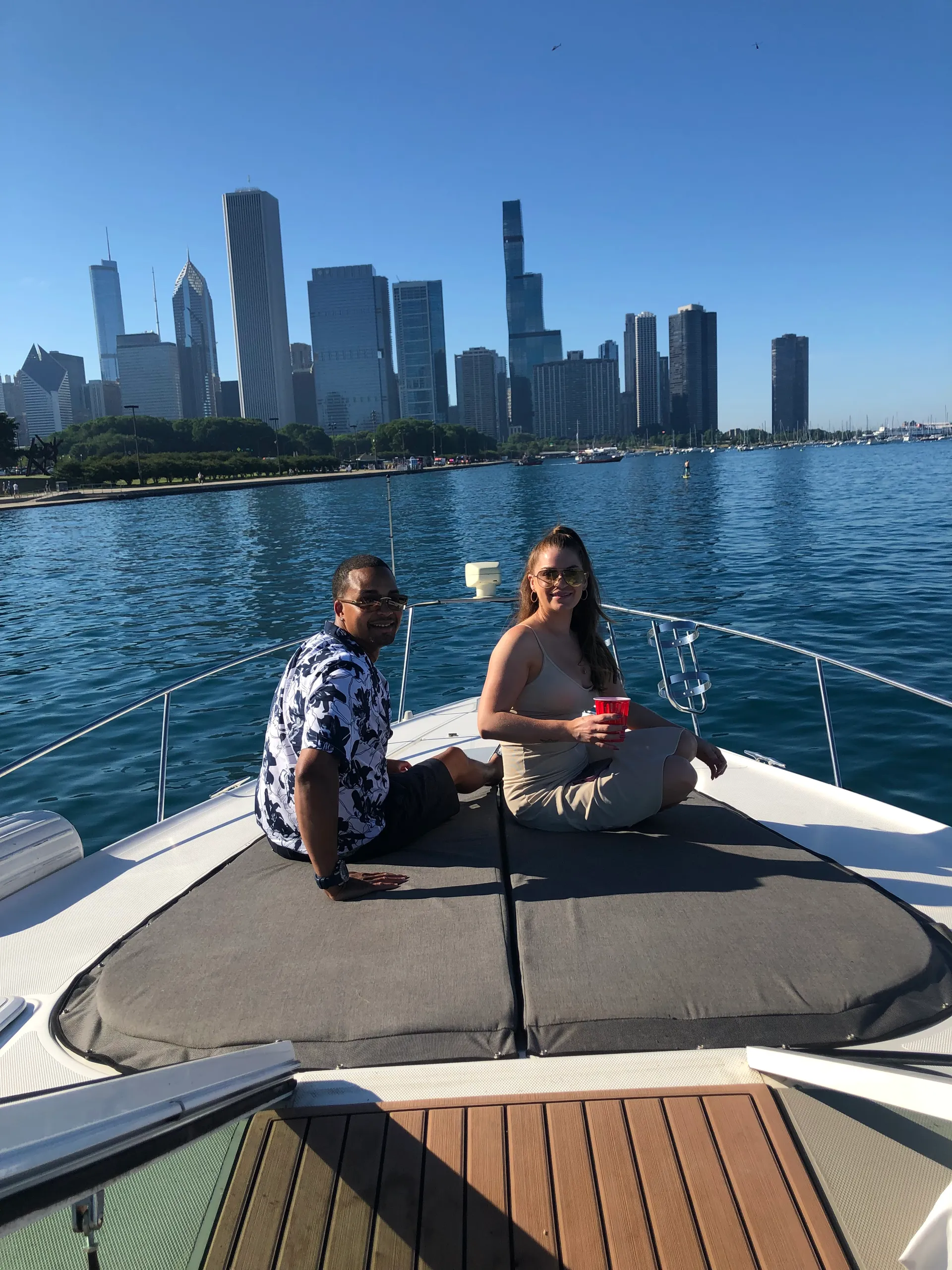 40ft Luxury Yacht Cruise – Beautiful & Spacious Charter in Chicago  
