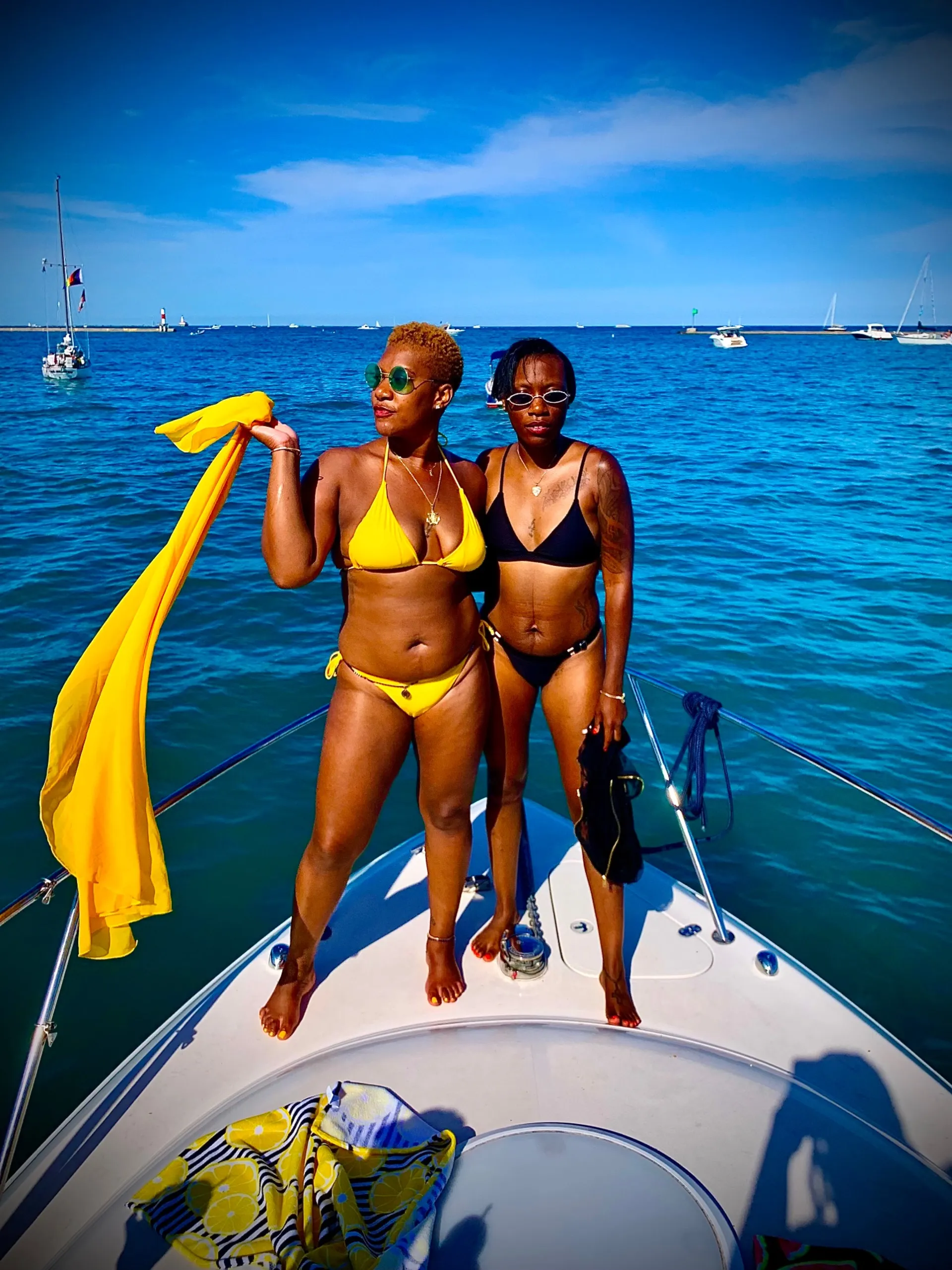 Chicago Boat Rental 30' of Pure Fun