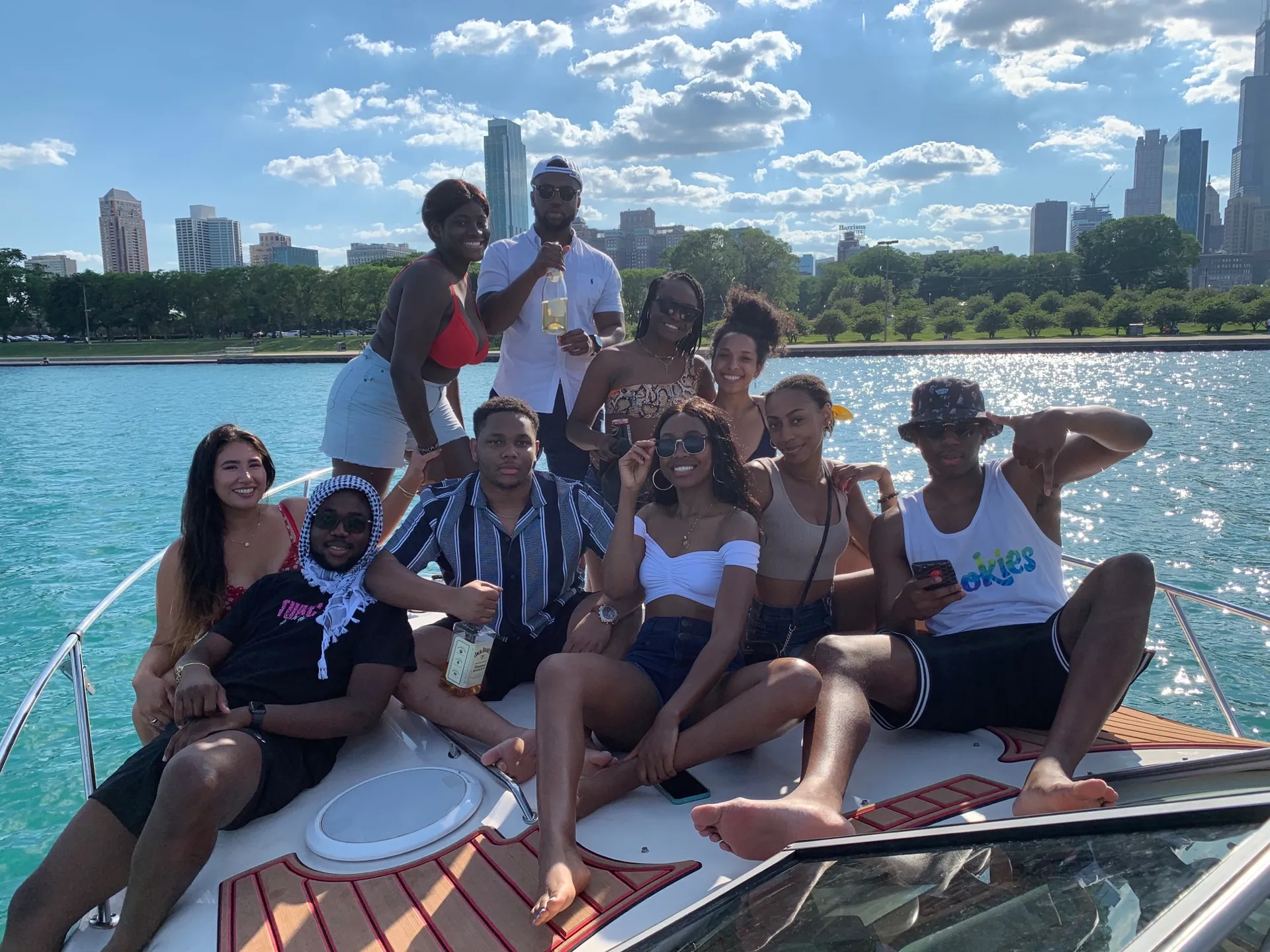 Chicago Boat Rental 30' of Pure Fun