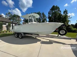 Beautiful and Large SeaHunt center console boat. 