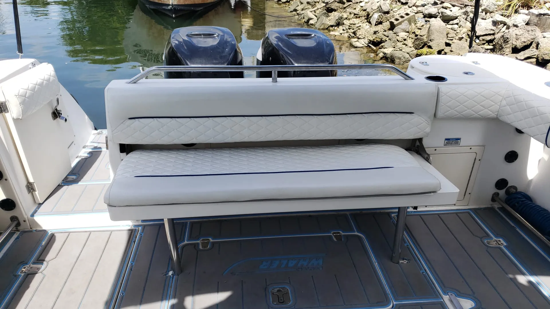 Boston Whaler 295 Conquest W/2-225HP in Miami, FL — photo 4