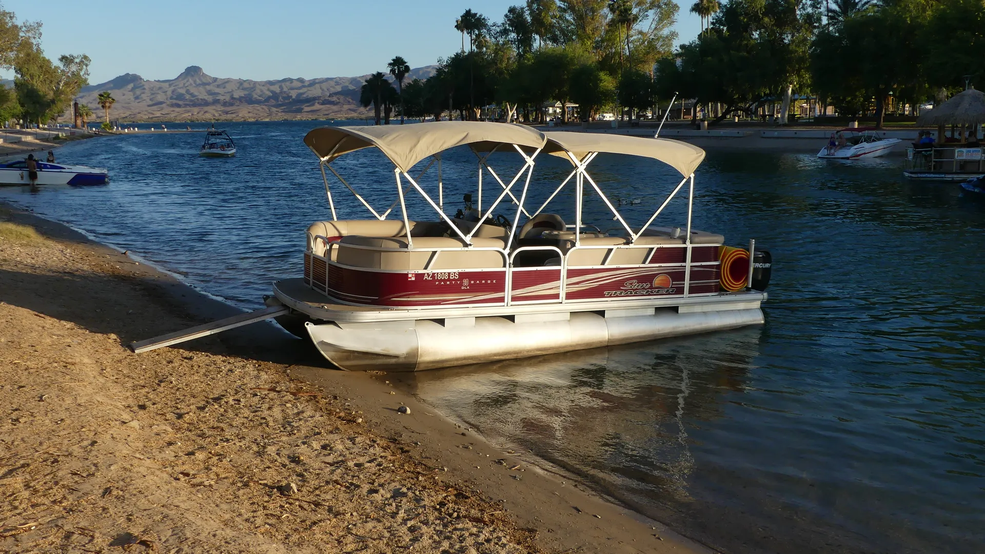 SUN TRACKER BY TRACKER MARINE PARTY BARGE 20 DLX SIGNATURE W/60ELPT in Lake Havasu City, AZ — photo 3