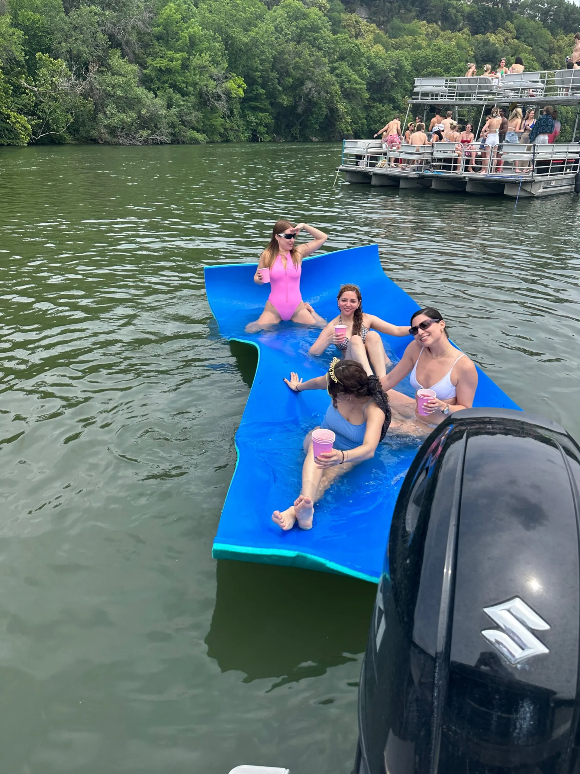 luxury Avalon pontoon Boat Cruise! Perfect for parties/families🎊🥂☀️