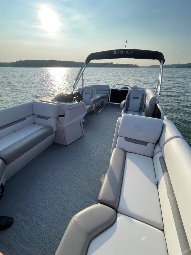 Rent a GODFREY MARINE pontoon in Charlotte, NC near me