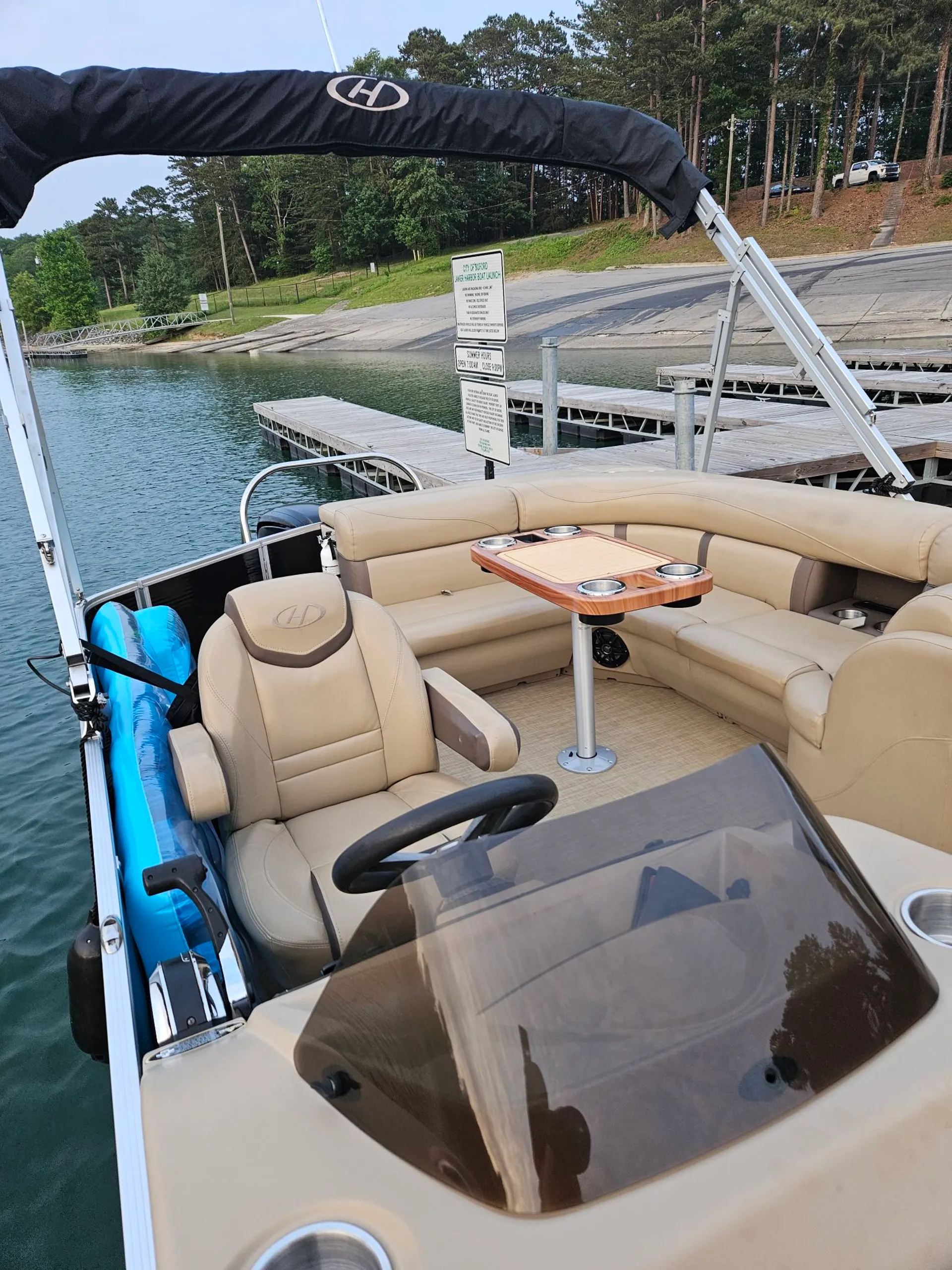 HARRIS BOATS 230 CRUISER SERIES in Buford, GA — photo 9
