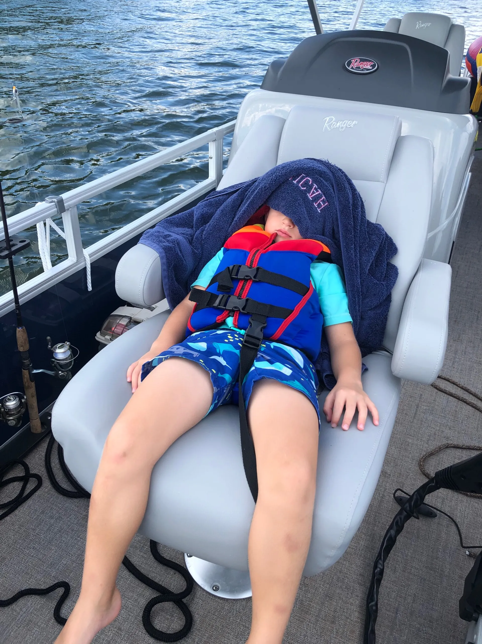 Ranger Pontoon For Fishing or Tubing!!