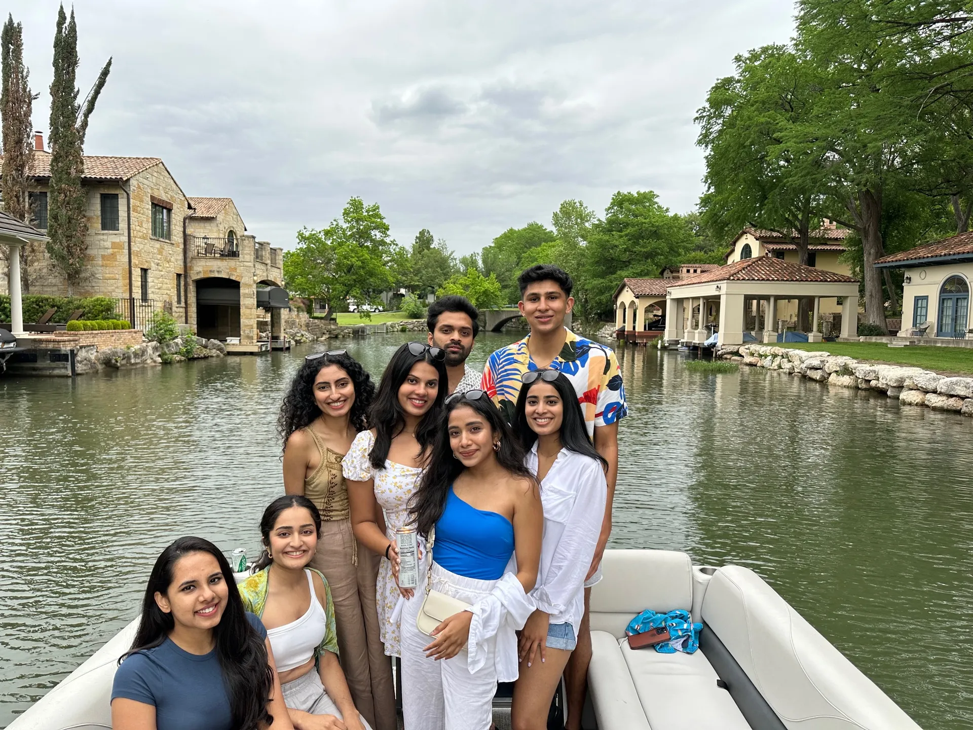 luxury Avalon pontoon Boat Cruise! Perfect for parties/families🎊🥂☀️