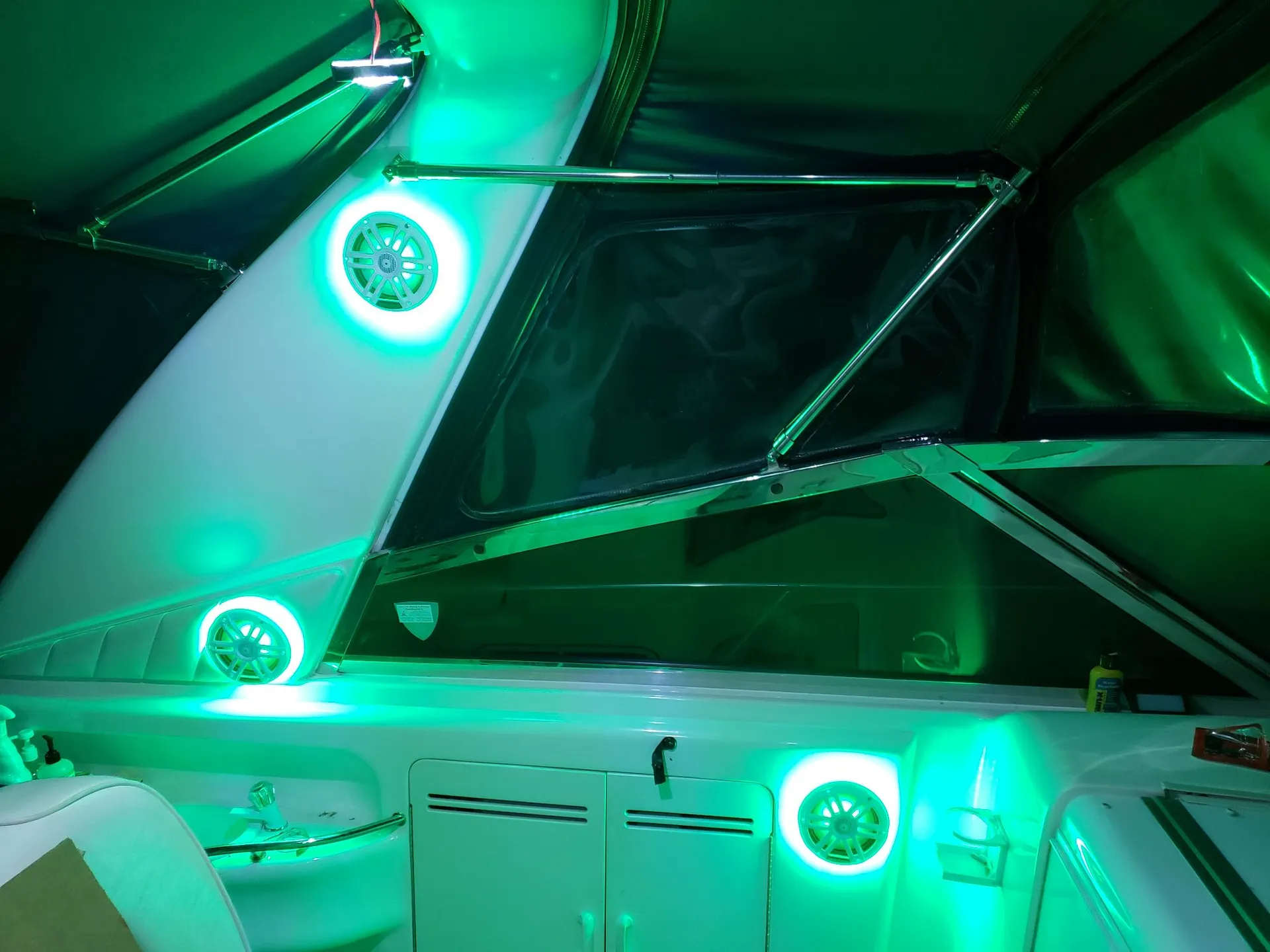 40ft Party Boat Put-In-Bay, Kelly's Island, sandbar 