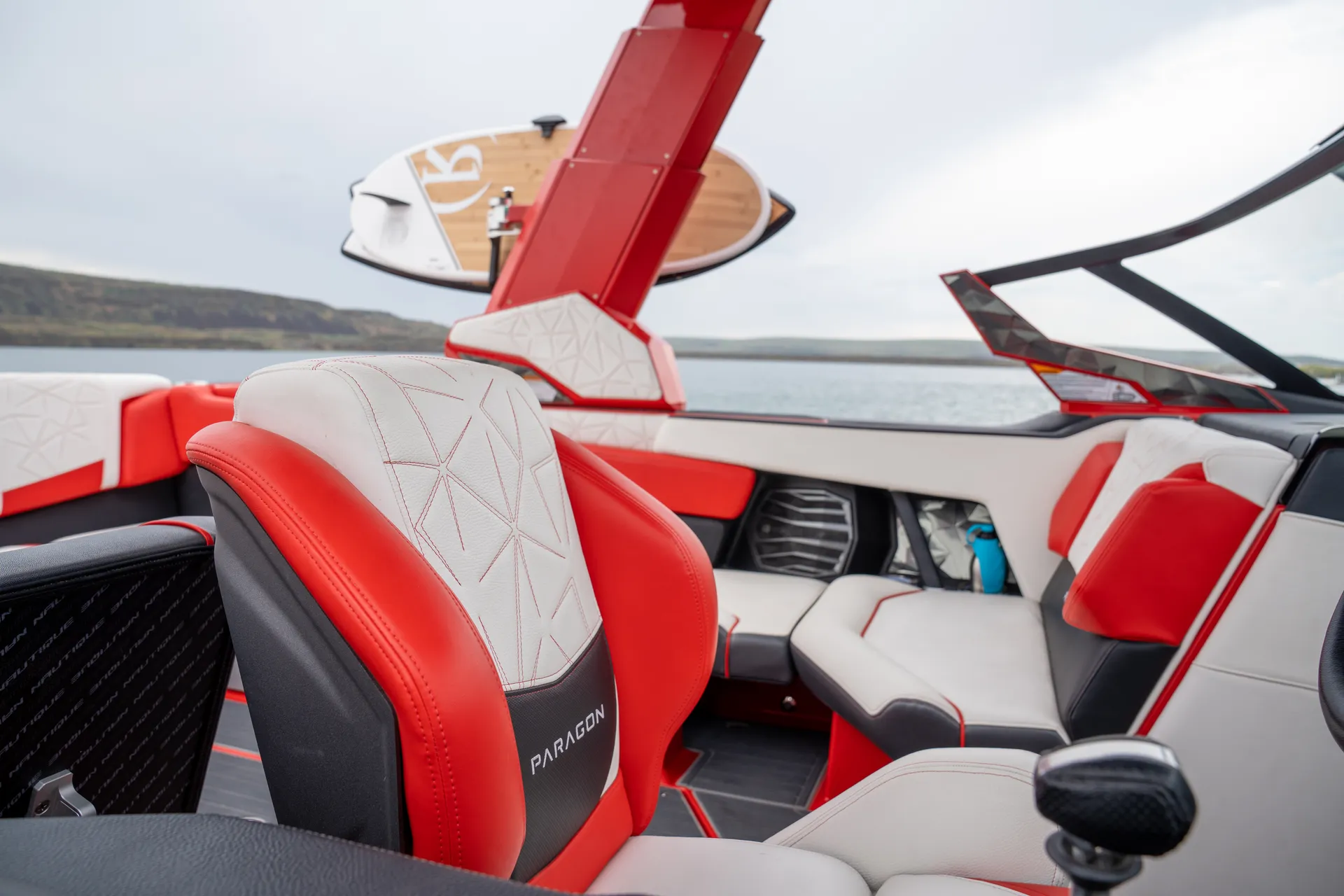 Fully loaded G25 Paragon Surf Boat