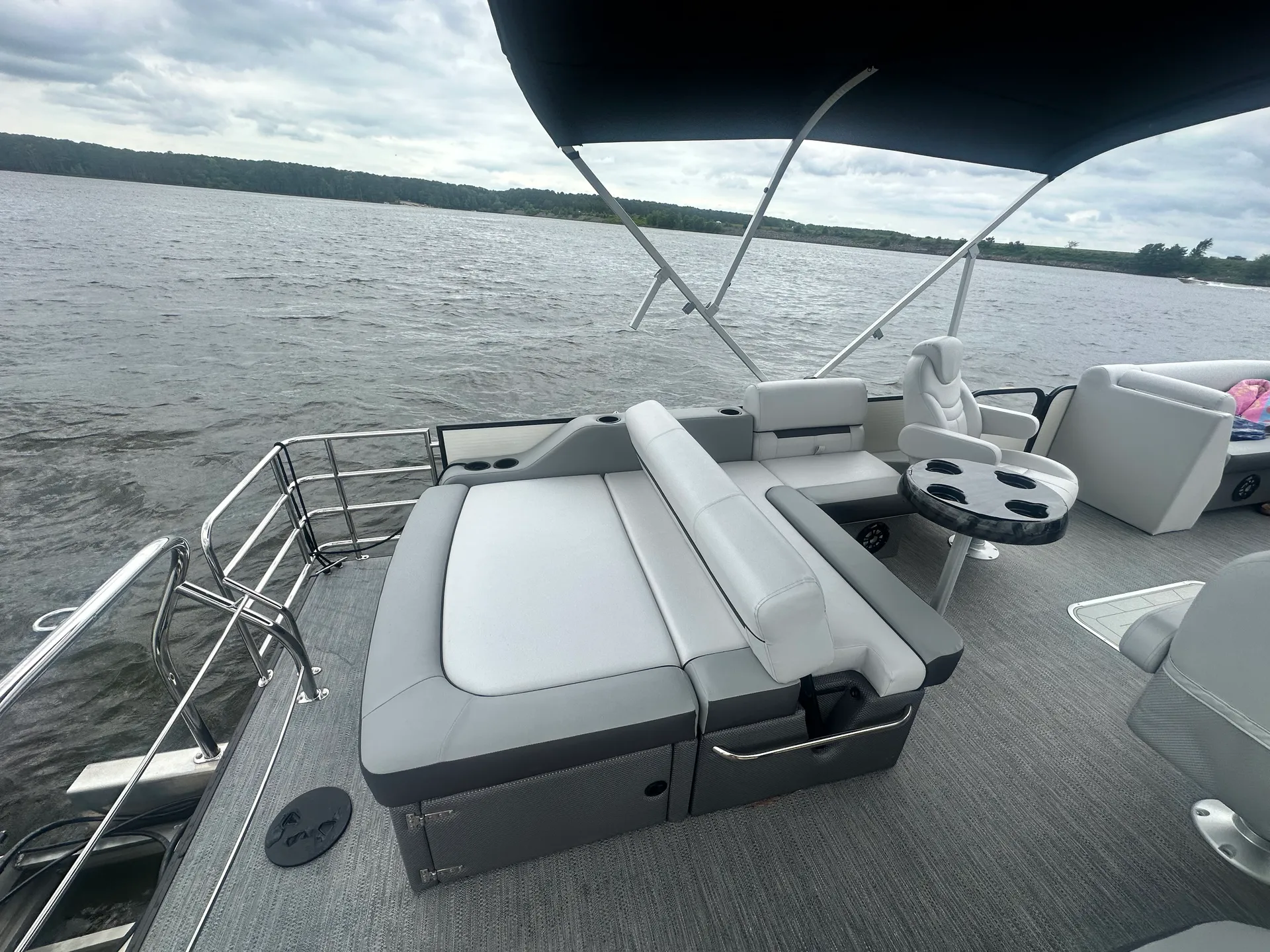 Jordan Lake FREE tube, noodles, floats, water loungers!!