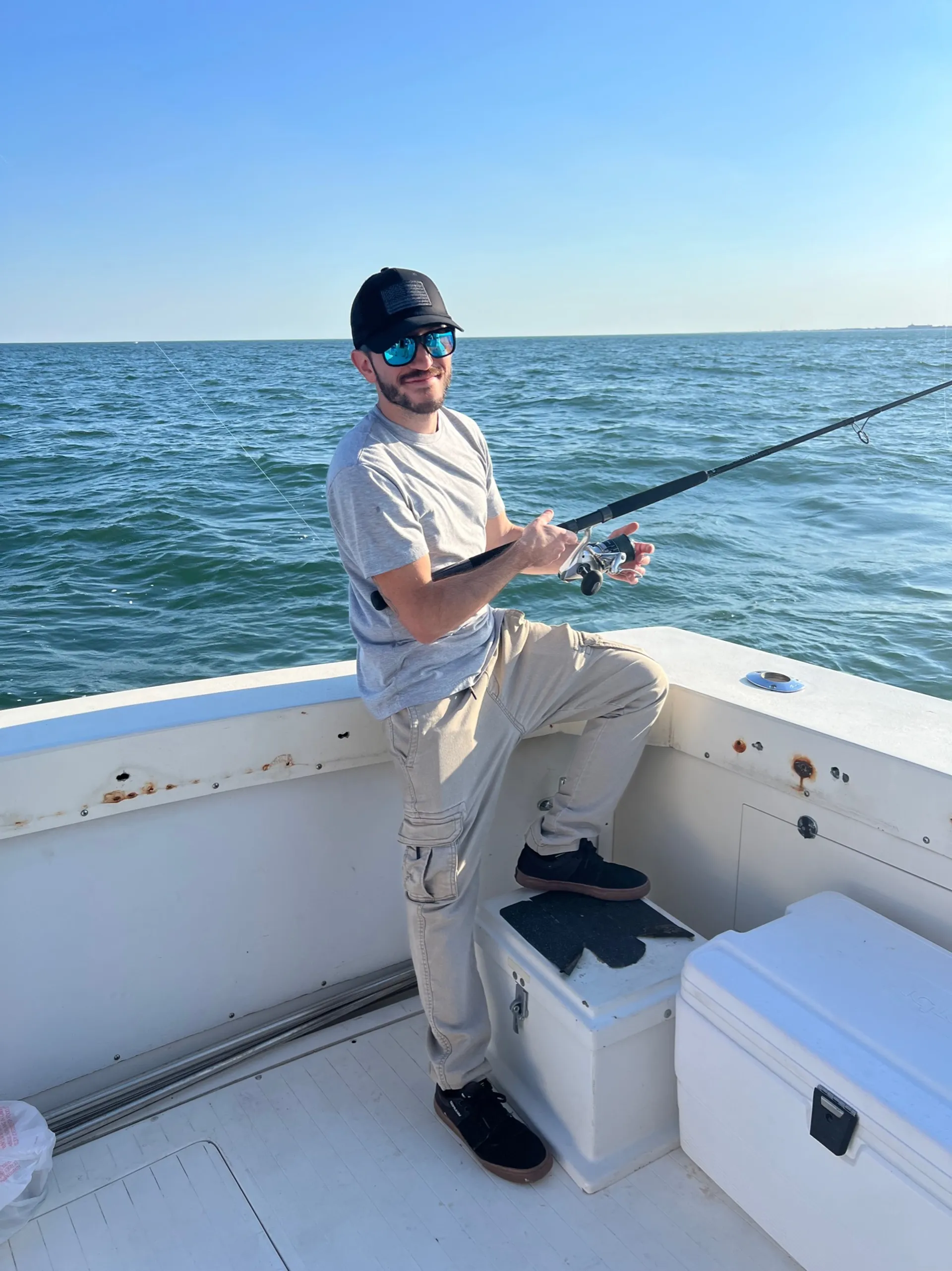 Classic 43ft Bertram | Fishing & Sightseeing Charters in NJ