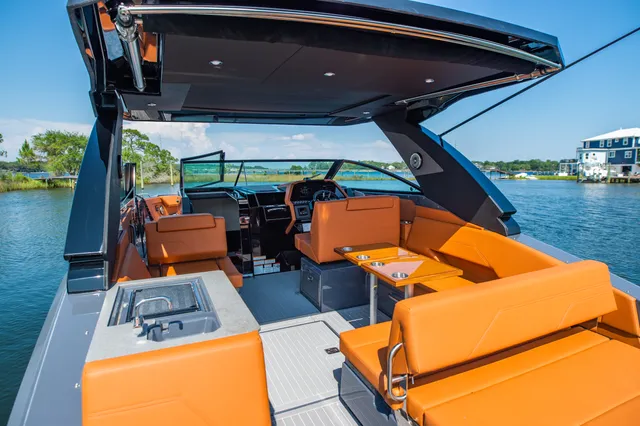 Rent a CRUISERS YACHTS cruiser in Niceville, FL near me