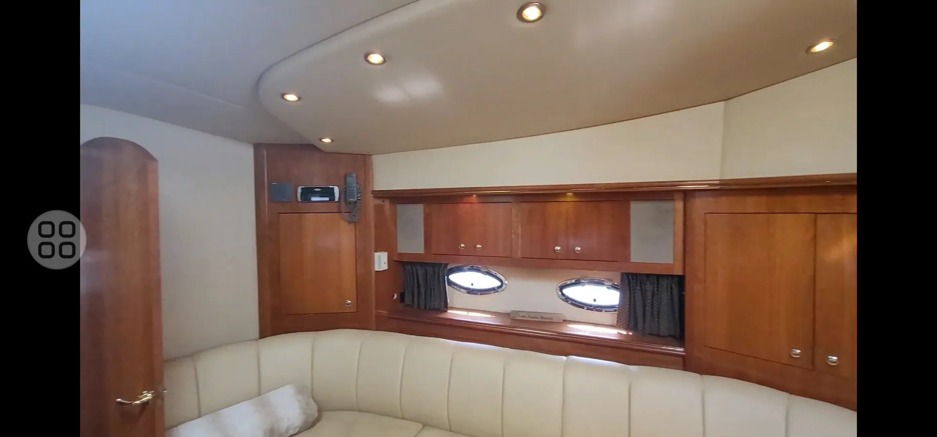 Yachts of fun 47 foot and Island options 2 bedroom suite great layout