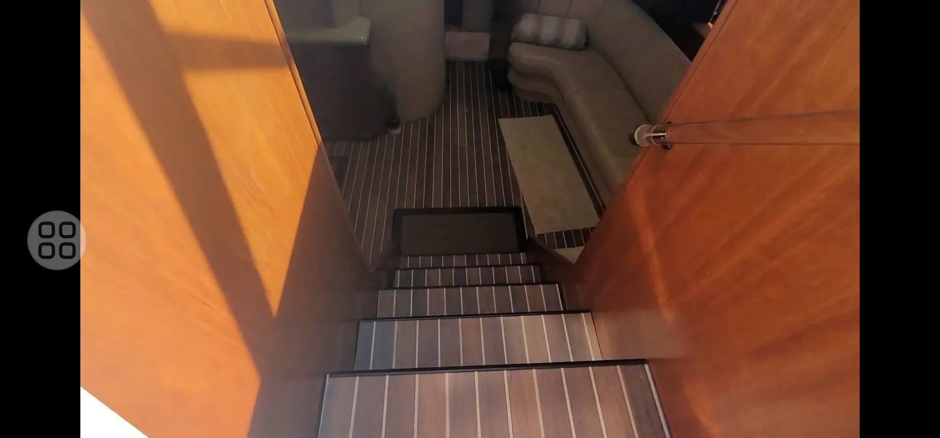 Yachts of fun 47 foot and Island options 2 bedroom suite great layout