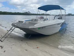 Spacious 23' Deck Boat! FUEL INCLUDED! Perfect for Sandbars/Cruising!