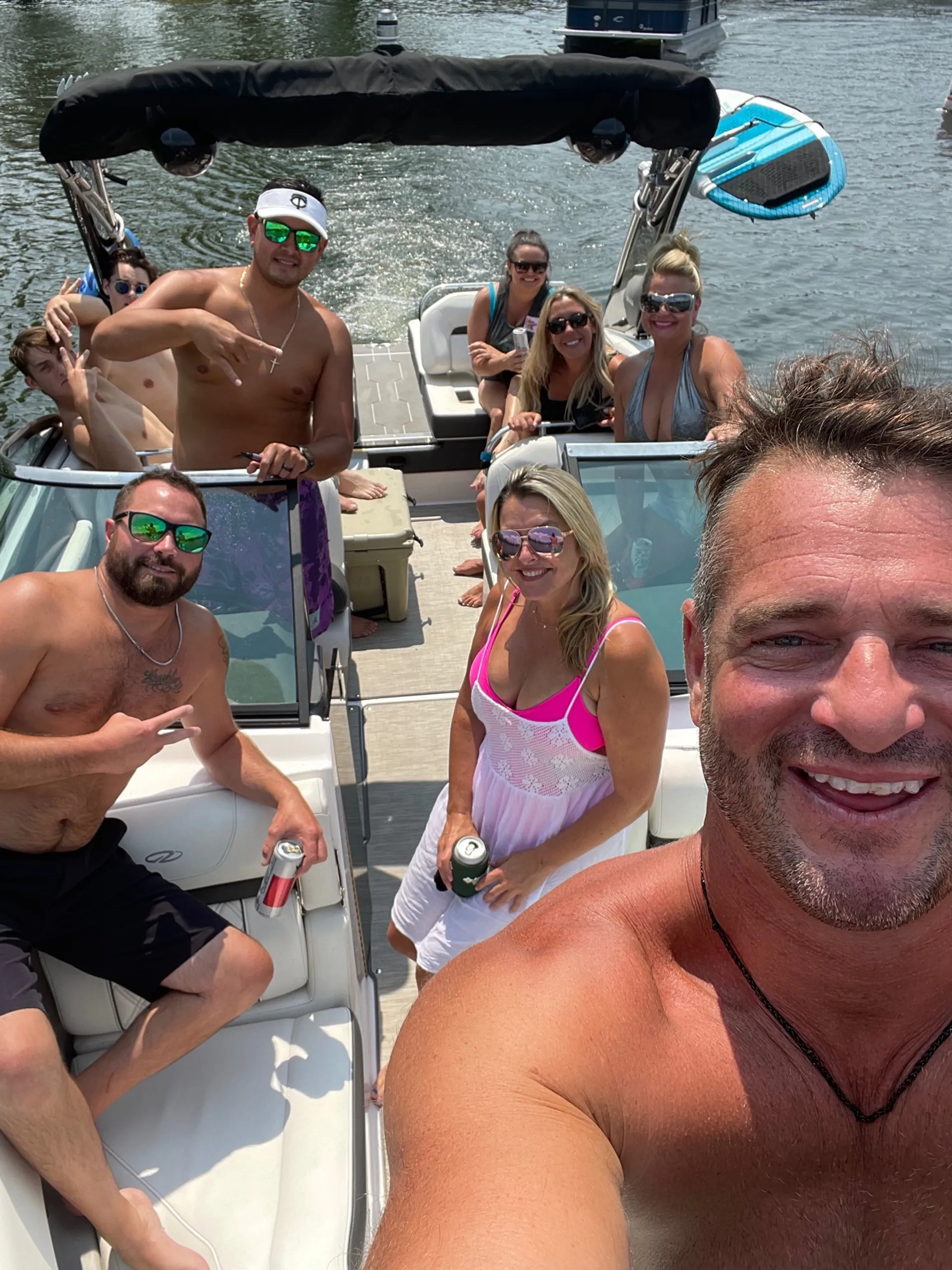 Luxury Sport Located on Lake Minnetonka!