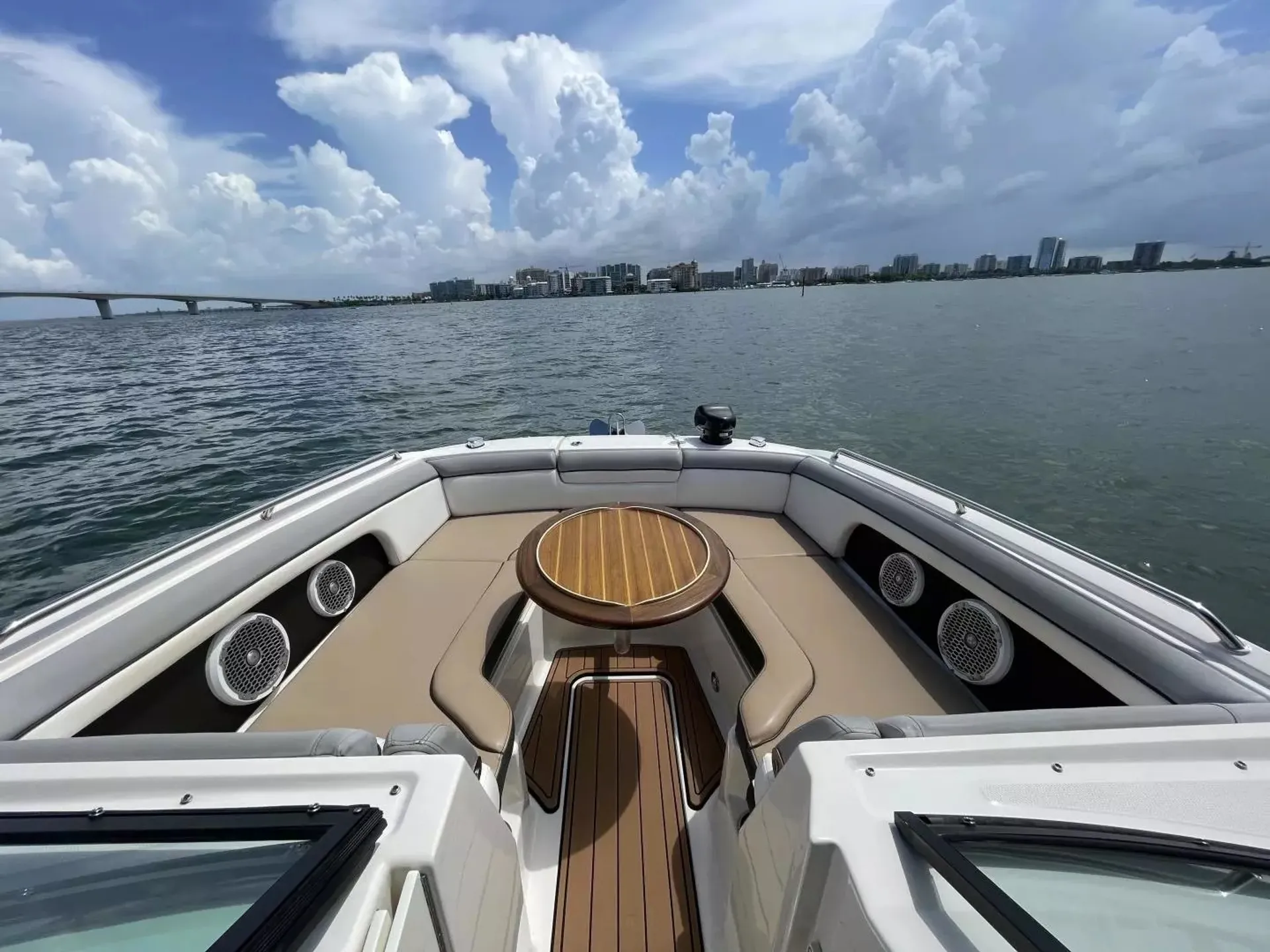 SEA RAY BOATS SDX 290 OB in Brooklyn, NY — photo 2