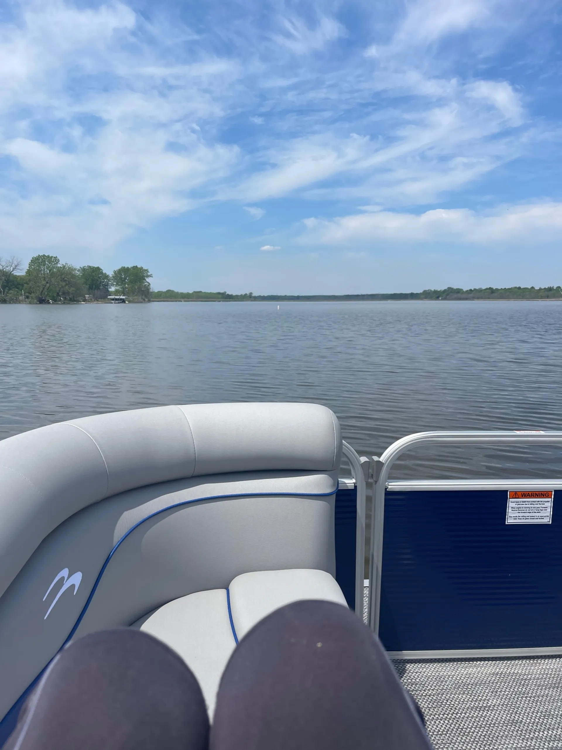 2023 Pontoon- Perfect for the whole family! 