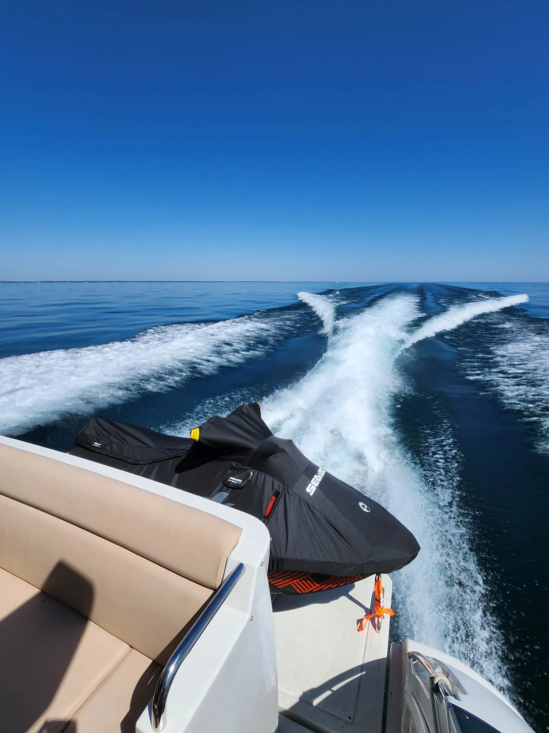 44' Italian Luxury Azimut Premier Party Yacht Plus Jet Ski Available