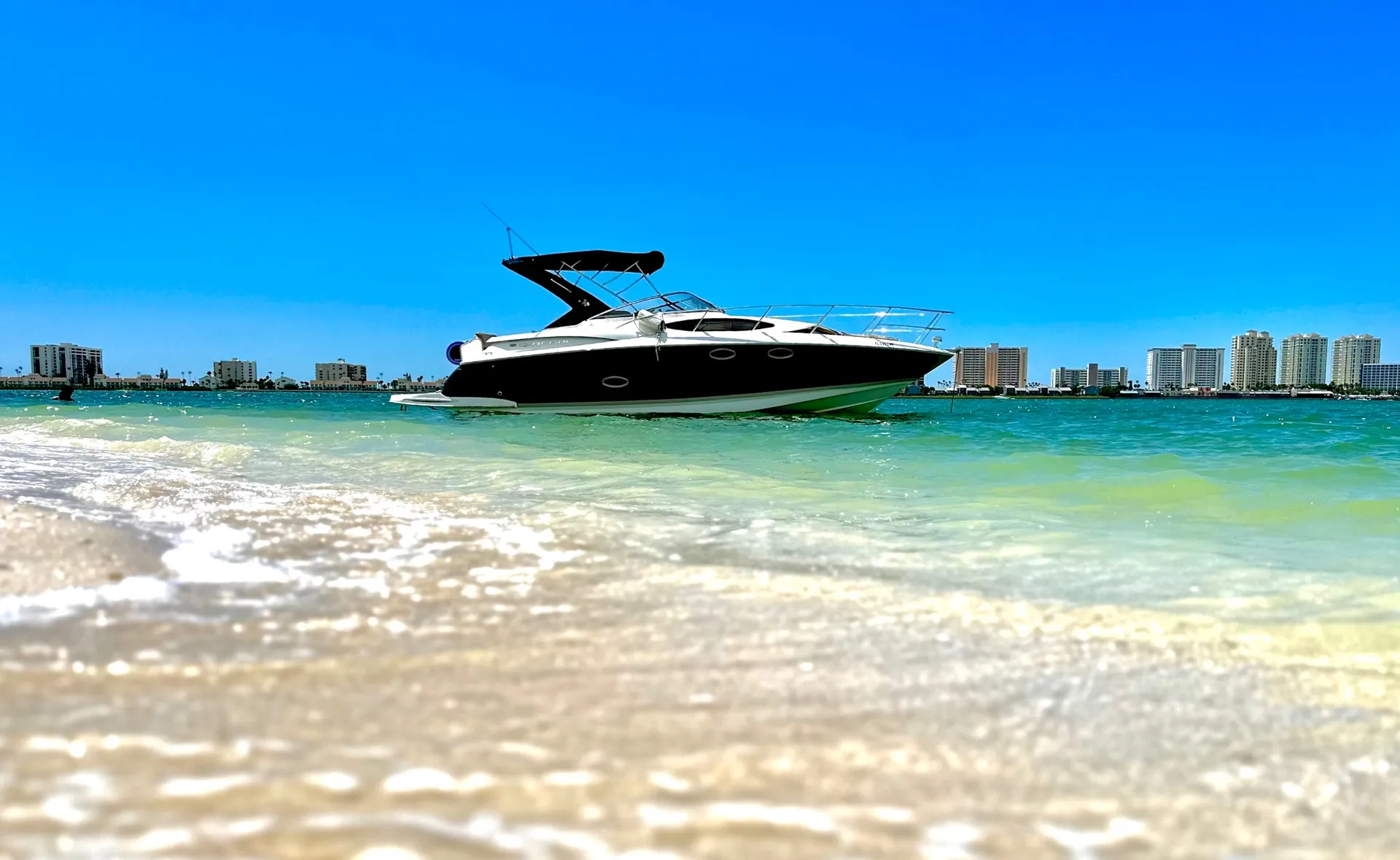 Regal Boats 3360 Window Express Volvo in Belleair Bluffs, FL — photo 2