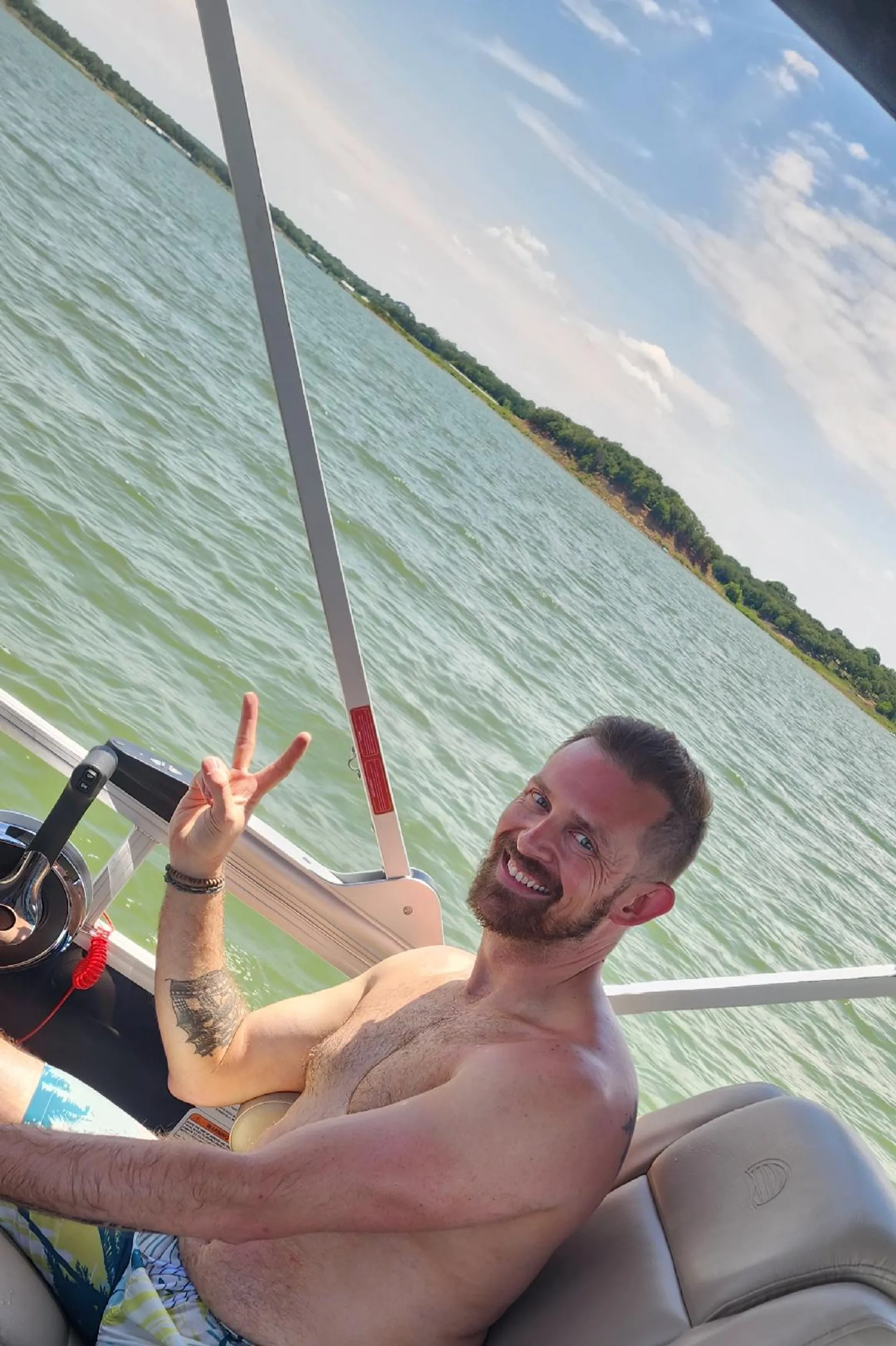 Party Barge Pontoon - Lake Grapevine