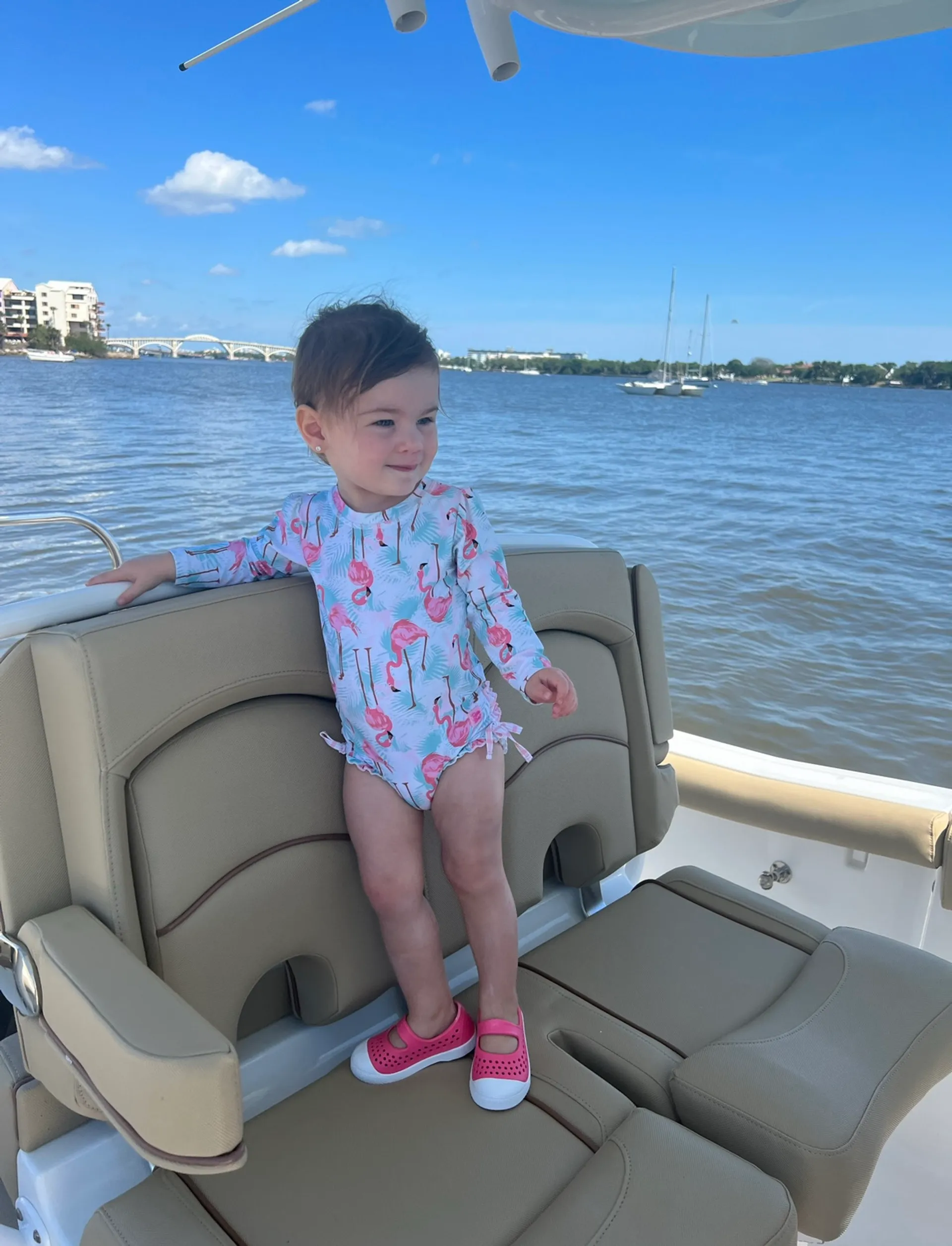 Beautiful and Large SeaHunt center console boat in Daytona Beach!