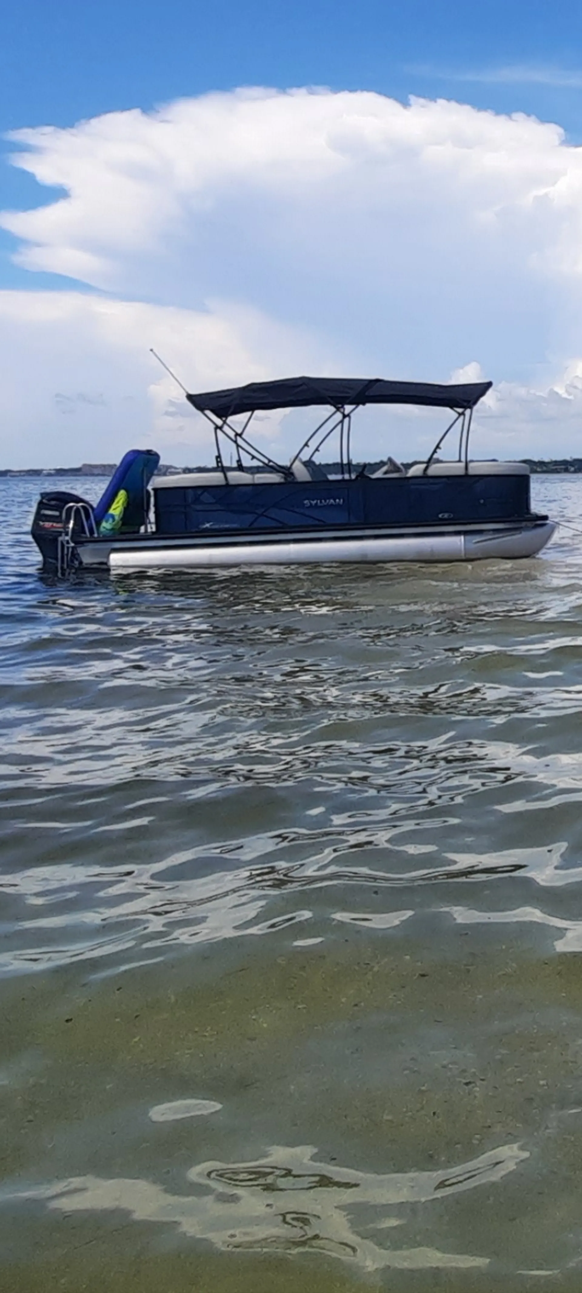 2022 Sylvan x3 225hp yamaha vmax svho