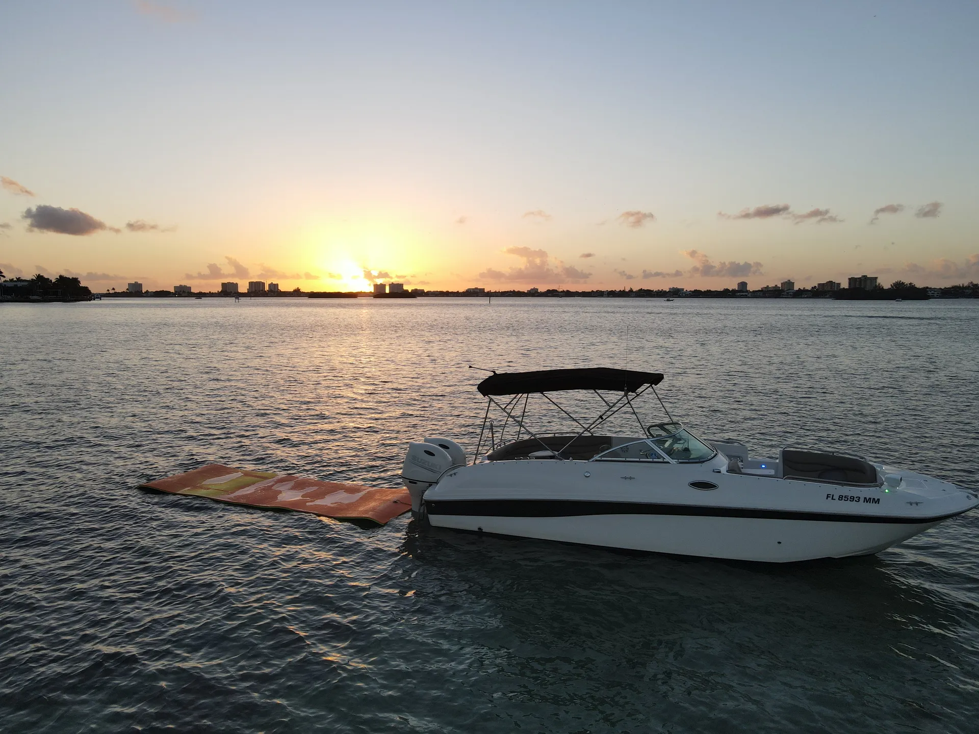 Hurricane Boats SD 260 in North Miami Beach, FL — photo 3