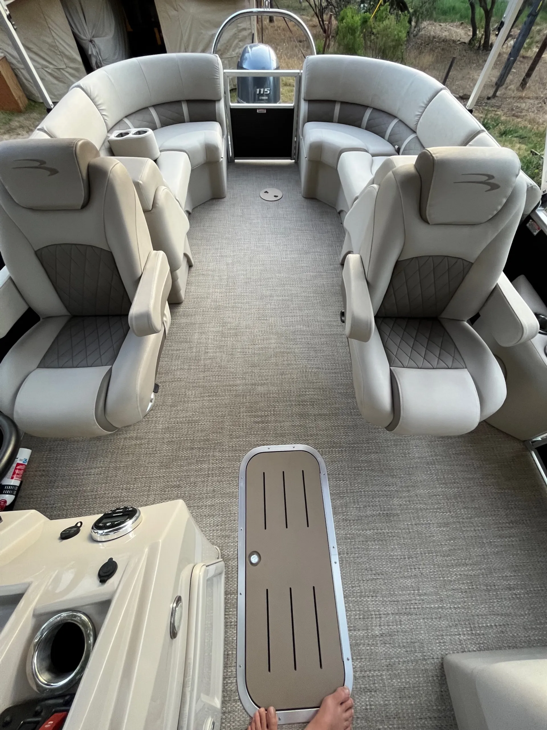 BENNINGTON MARINE 22 SSRX- PREMIUM in El Dorado Hills, CA — photo 7