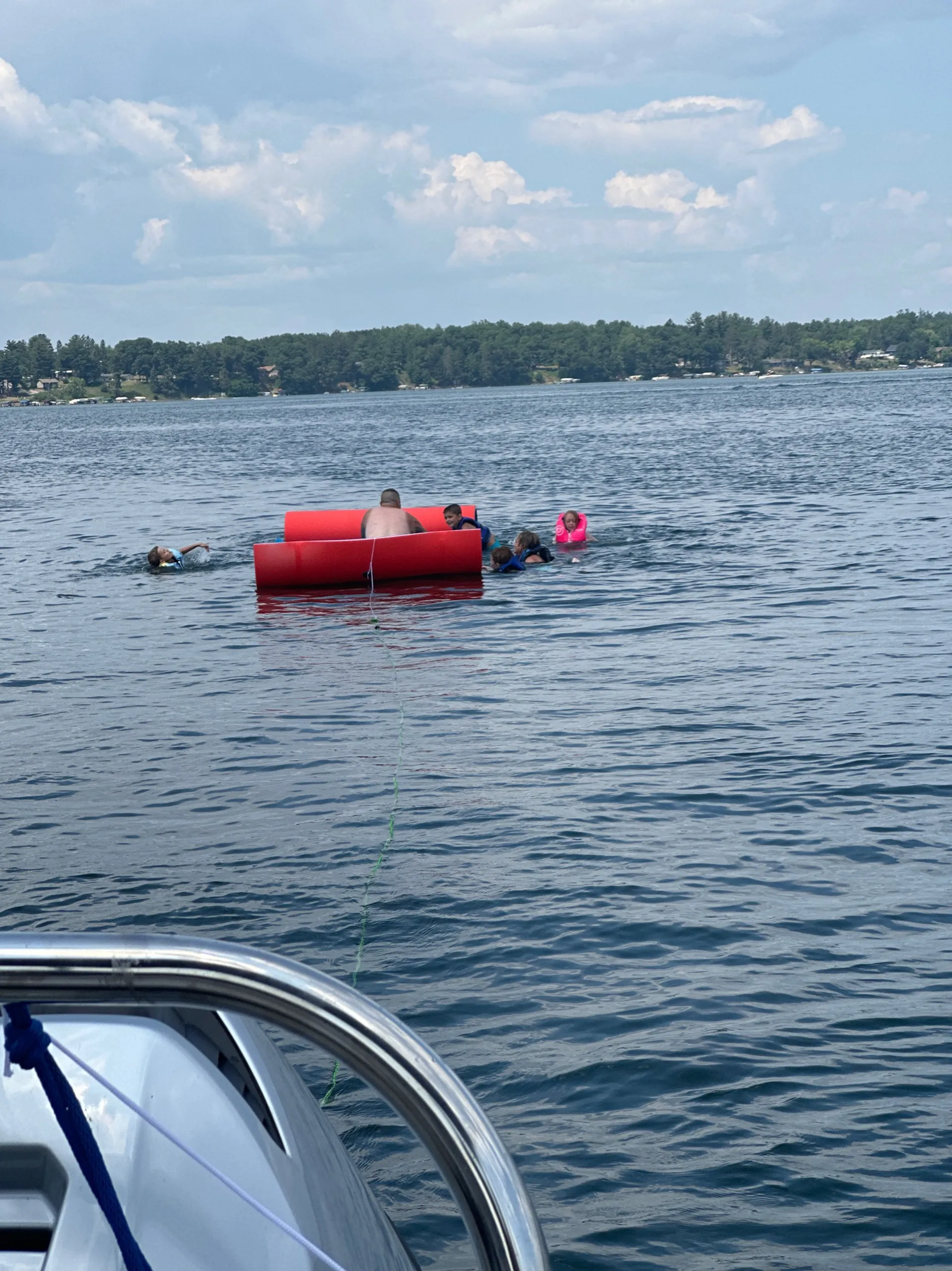 TAHOE PONTOONS CASCADE VERSATILE REAR BENCH 2385VRB in Taylors Falls, MN — photo 5