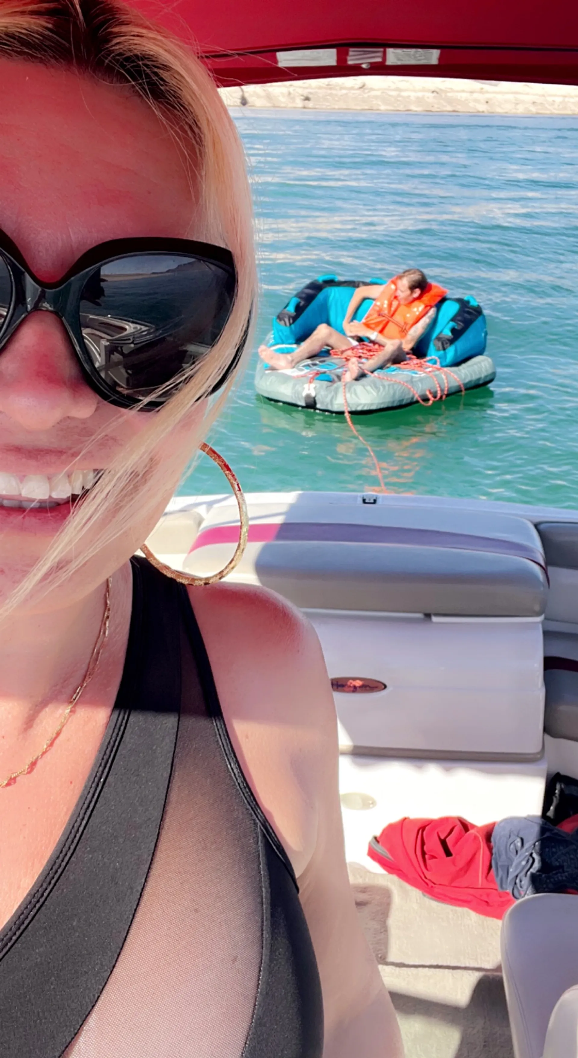 18' Four winns Boat for rent in Las Vegas, NV!