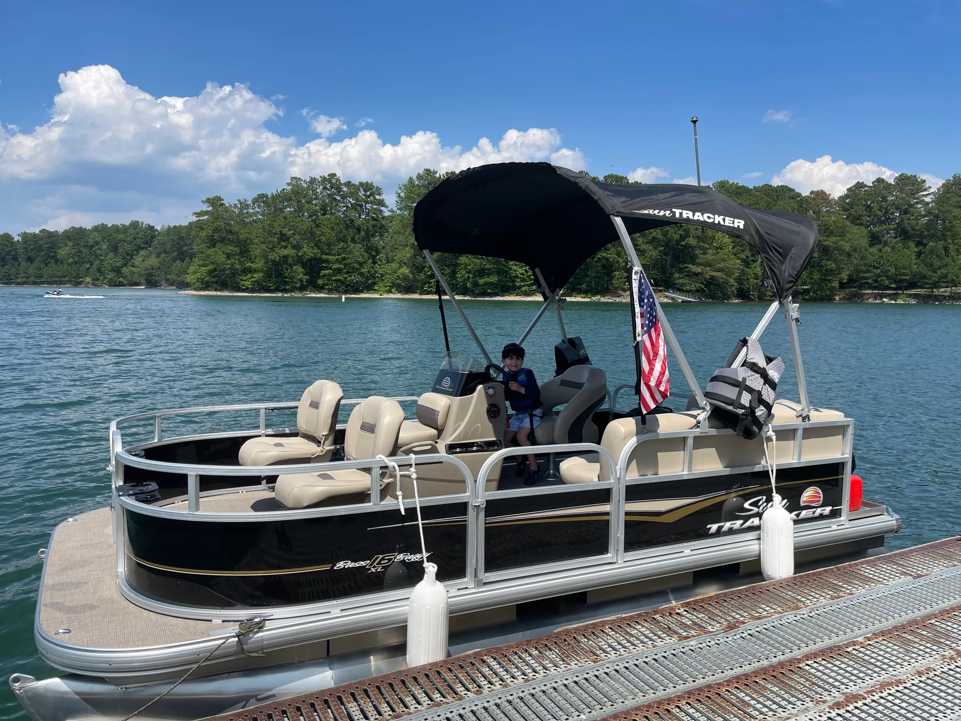 SUN TRACKER BASS BUGGY 16 XL SELECT in Buford, GA