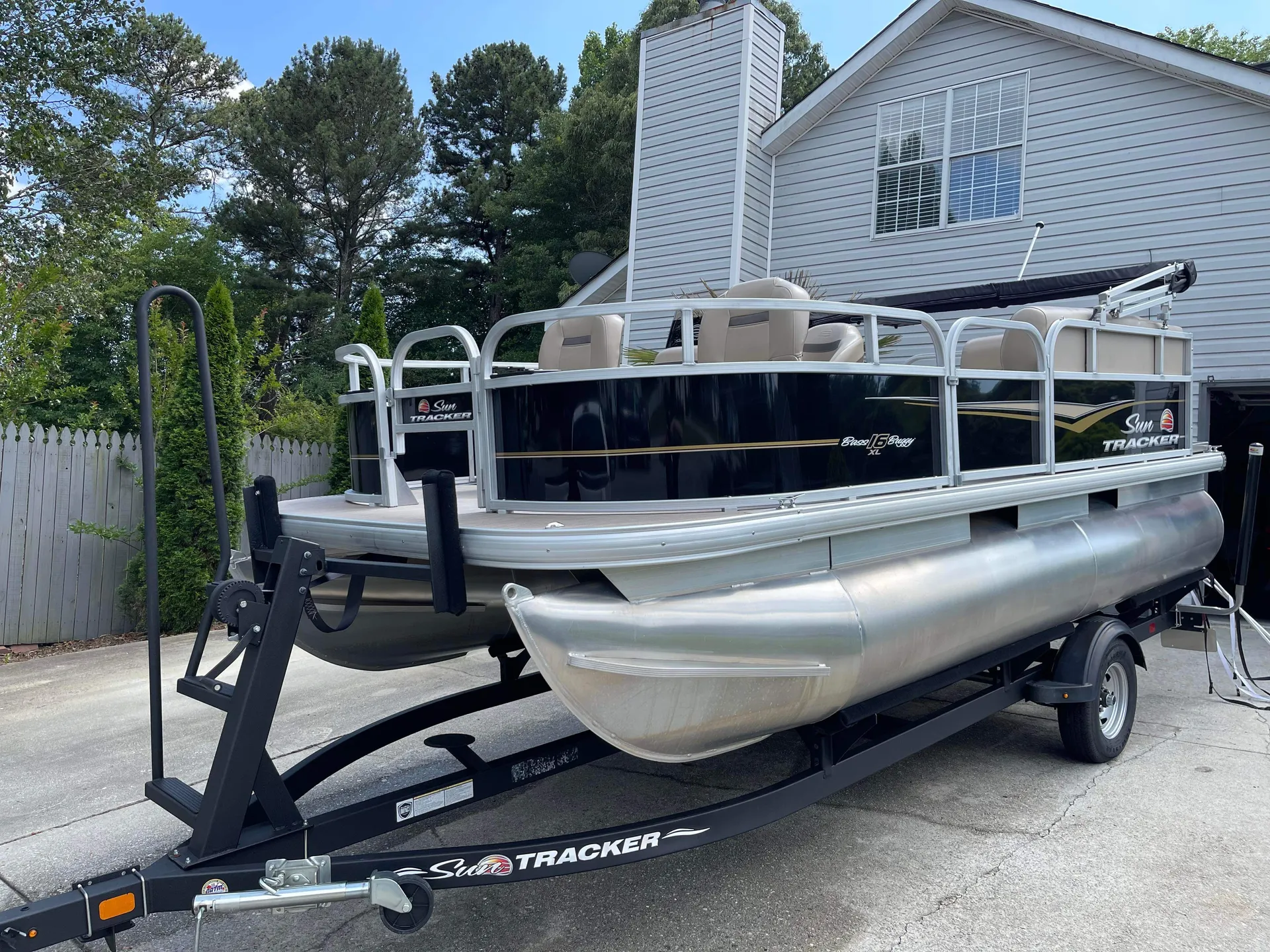 SUN TRACKER BASS BUGGY 16 XL SELECT in Buford, GA — photo 5