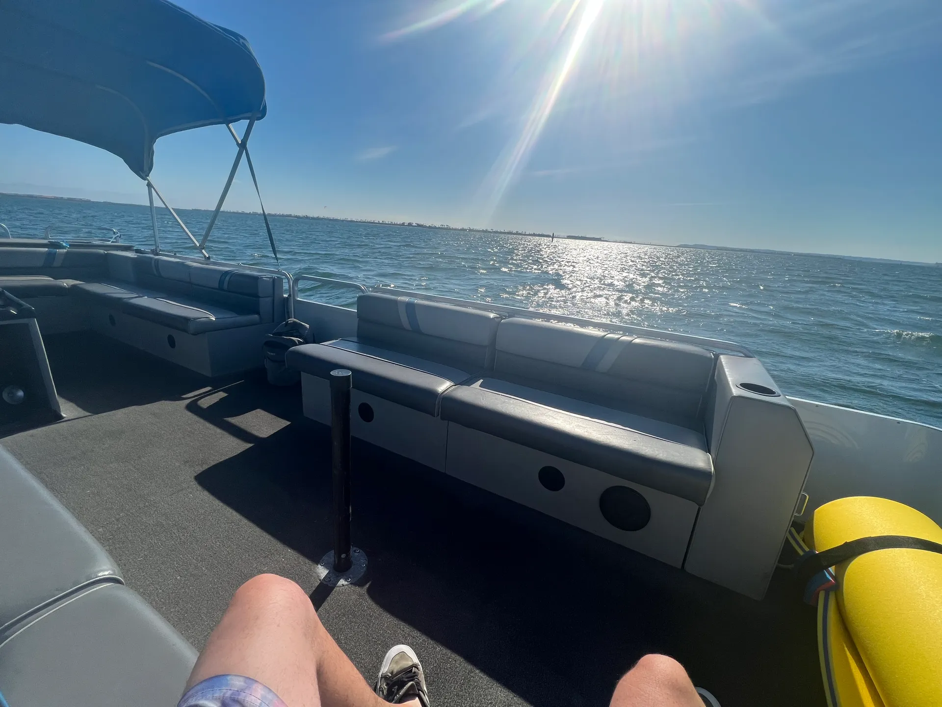 Sun Tracker by Tracker Marine Party Barge 240  in San Diego, CA — photo 8