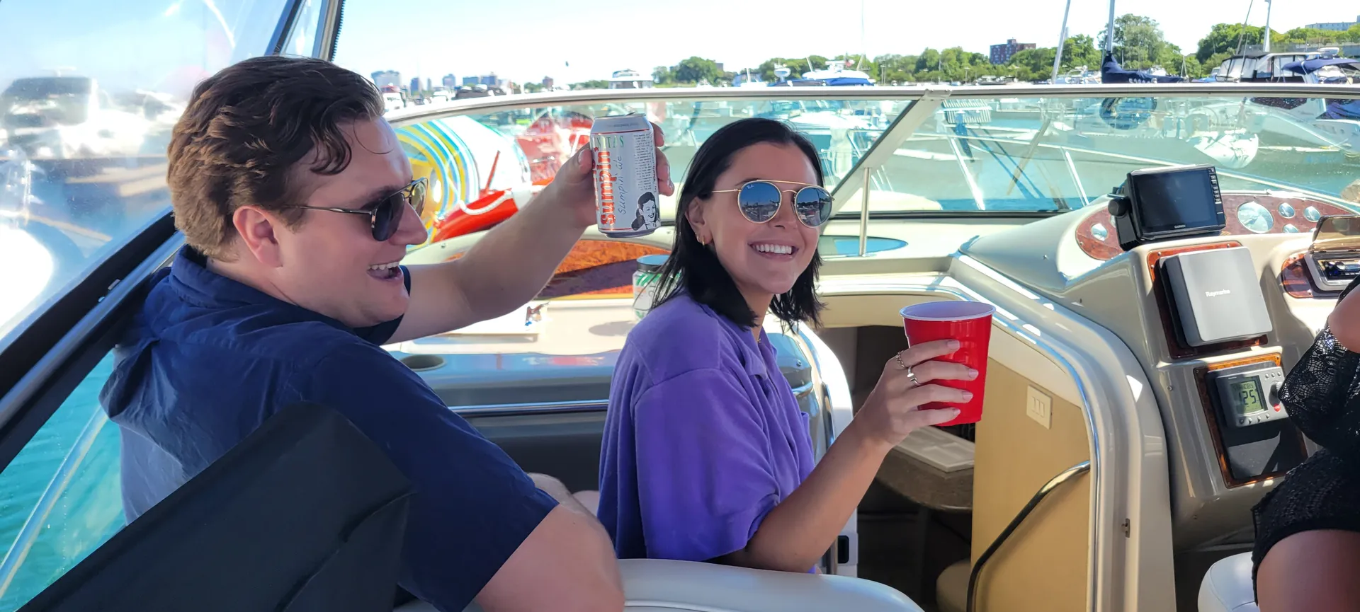 Play Pen Cruise - 40 foot Maxum Yacht - Discounts Available